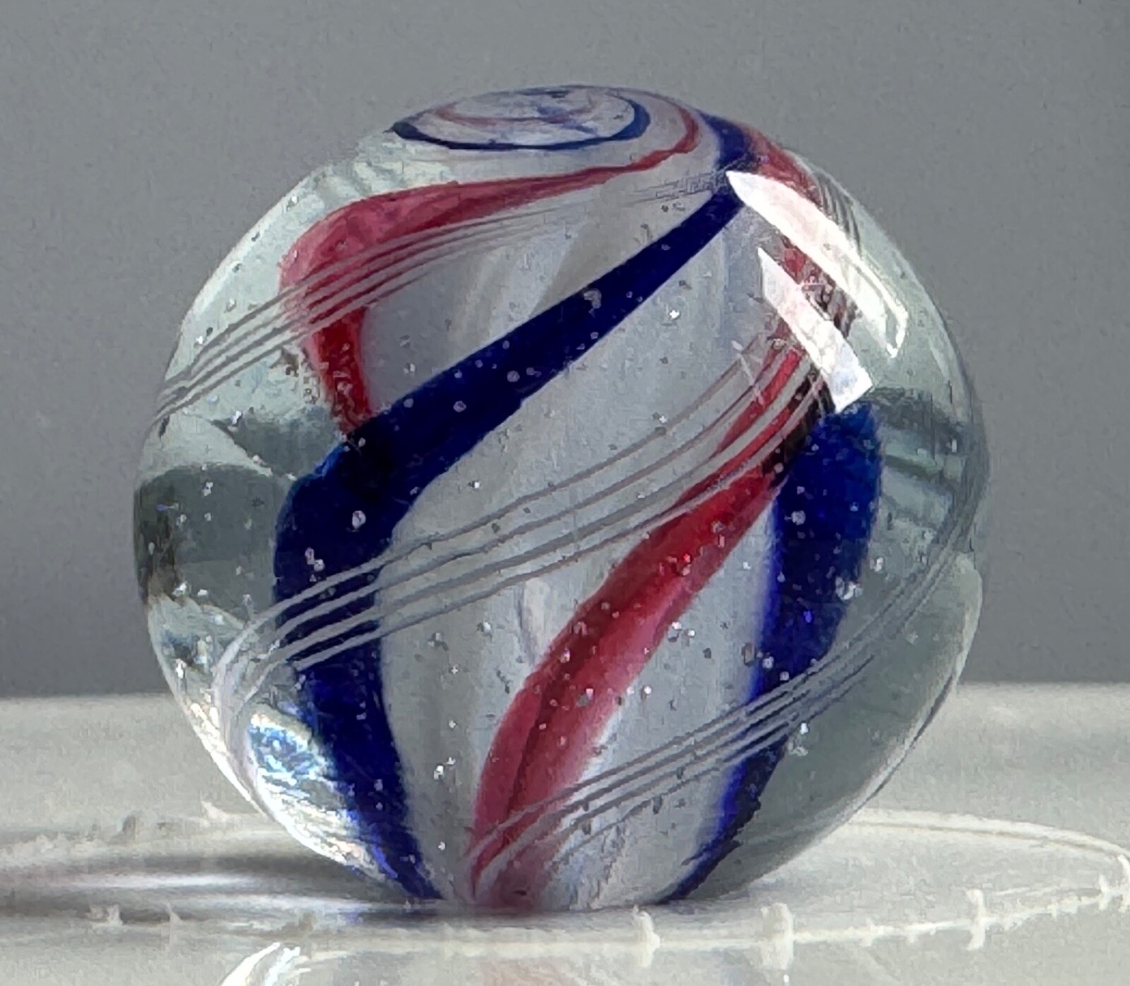 Fantastic Ridged White-Based Solid Core Marble 18mm (23/32”)