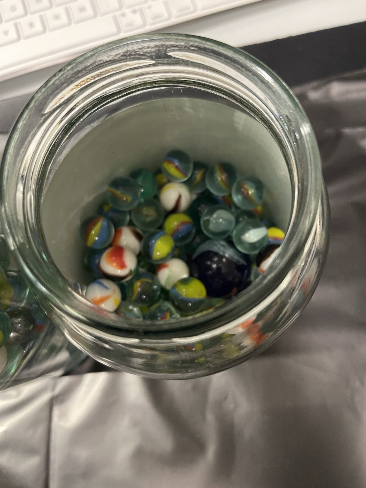 Marbles Lot Of 5.8 Pounds Cats Eye Milk Swirl Medium Size