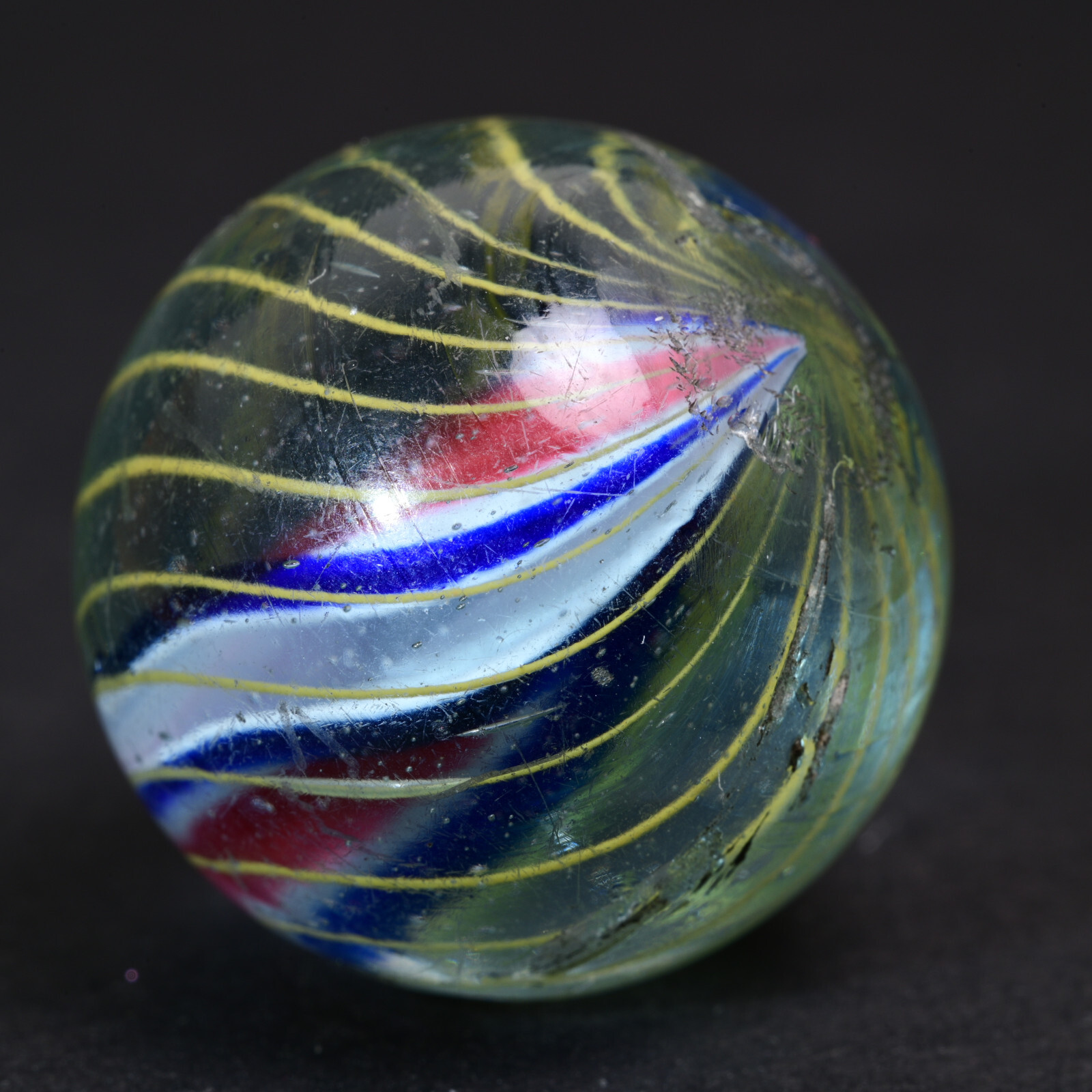Double Ribbon Core German Handmade Antique Marble Bold Precise Cage 22mm 27/32”