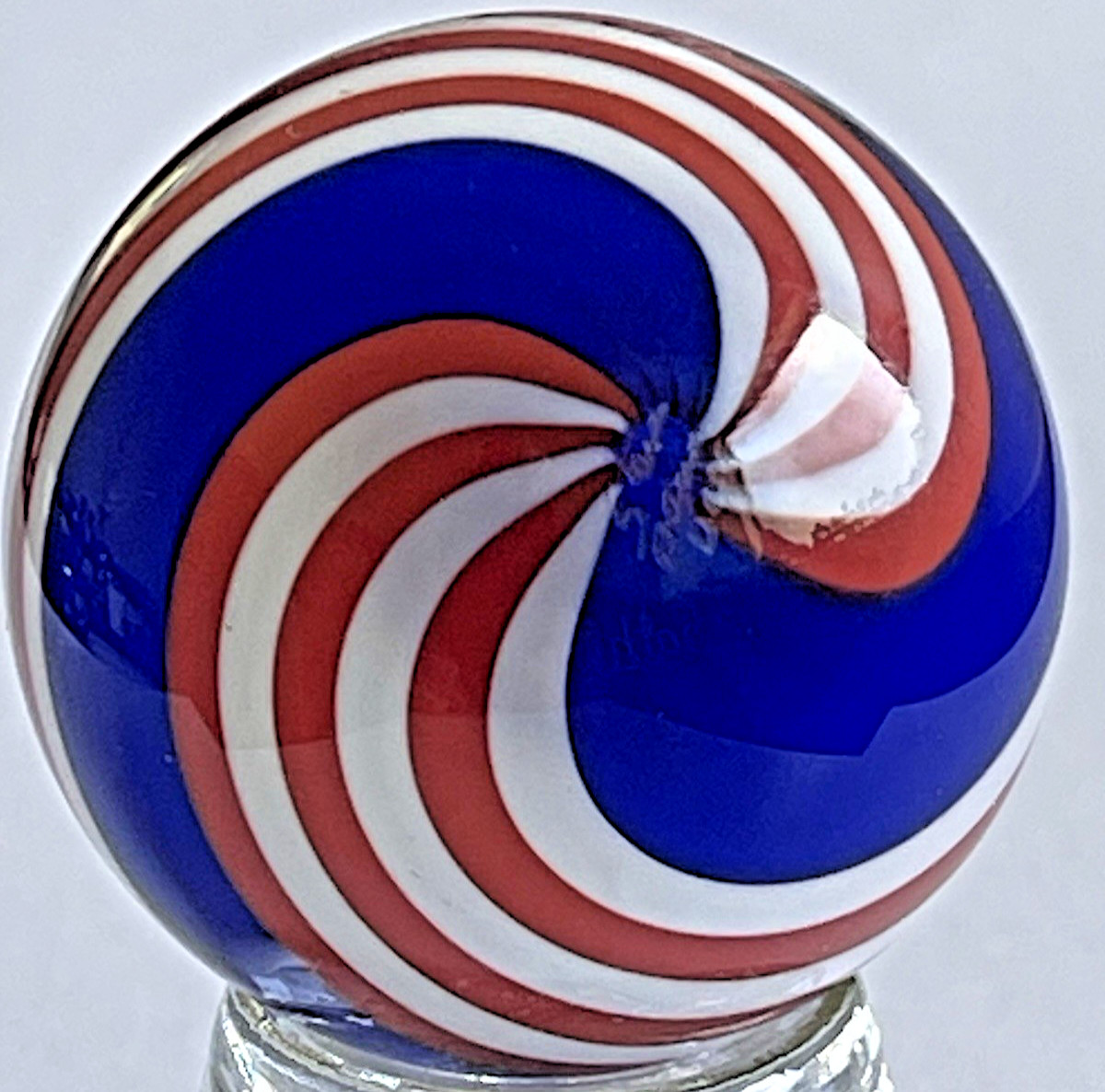 04 STEVE DAVIS SIGNED MARBLE HANDMADE GLASS ART RED WHITE & BLUE PATRIOTIC SWIRL