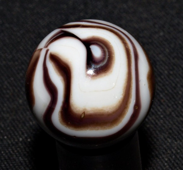 Chocolate and White Swirl Marble .63 Inches Mint Combined Shipping #JJ3