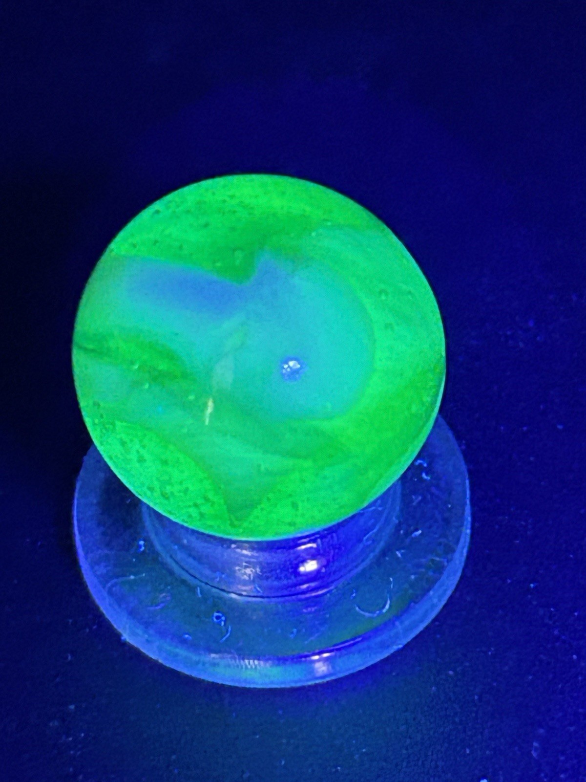 Vintage Davis Marble Works UV Active Swirl Marble 0.629”