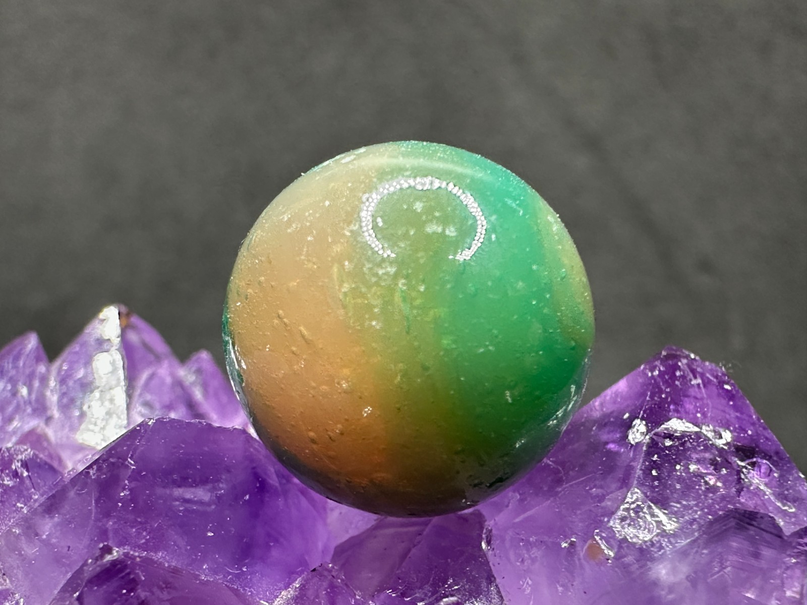 Vintage Peltier Glass Muddy Rainbo Marble – Green & Muddy Tan – .64″ Played With