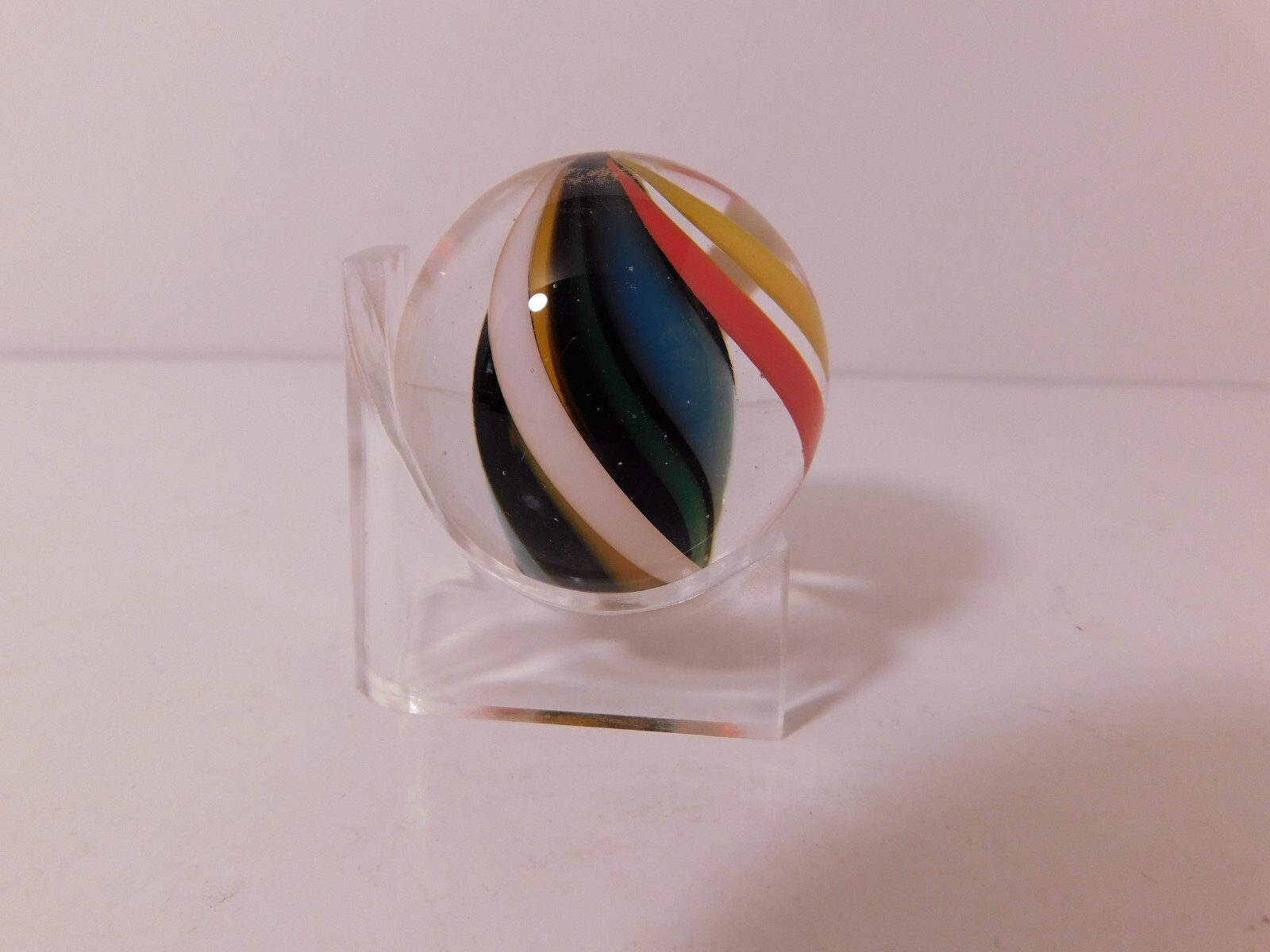 One New Box of 6 SMALL Acrylic MARBLE STANDS & Best ones on the Internet!