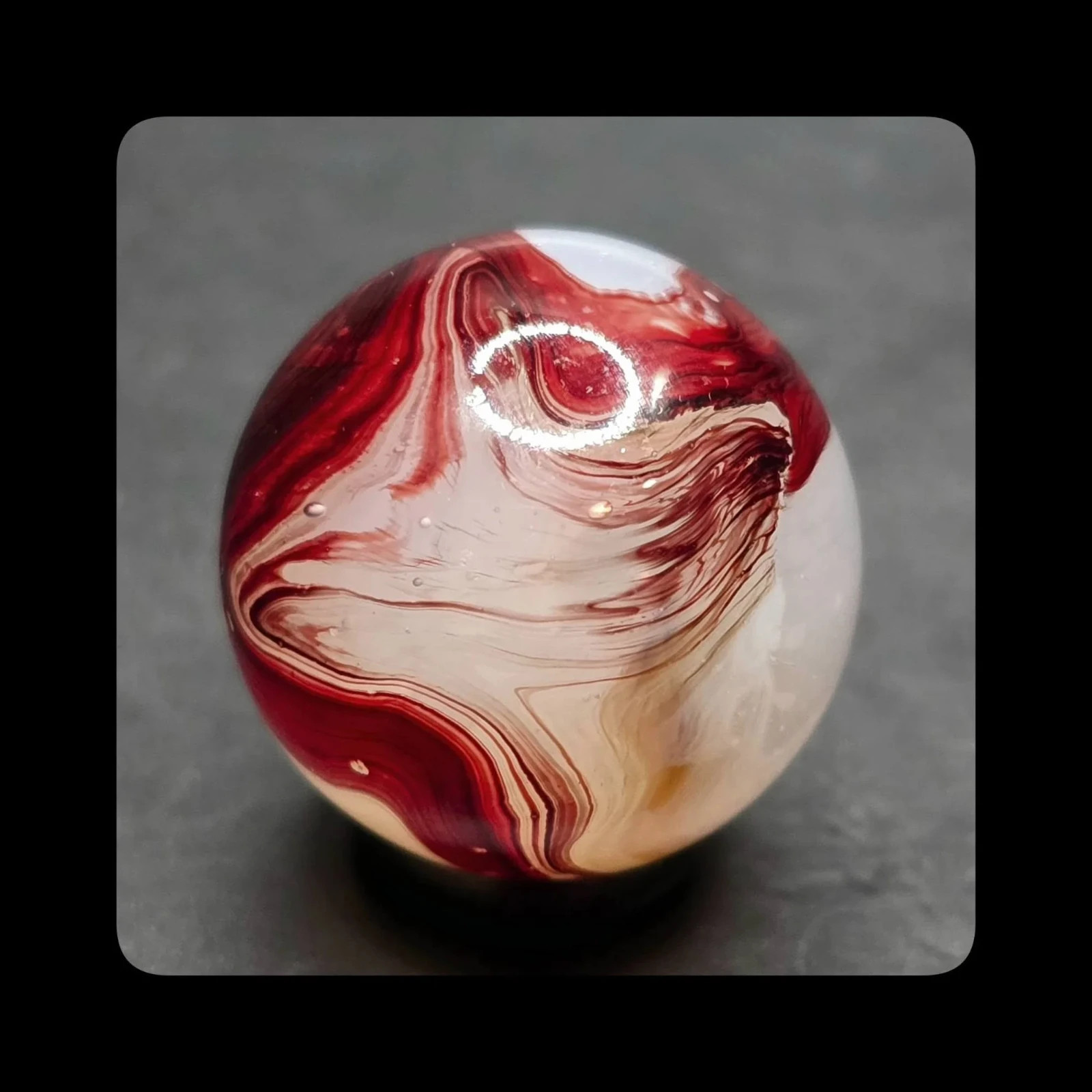 ~Mic’sMibs~3/4″ Akro Special Silver Oxblood Shooter w/ Caramel NM+ 8.8