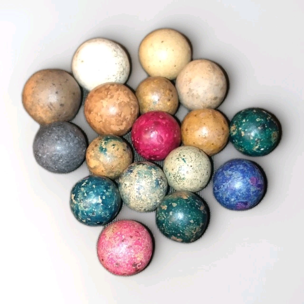 Vintage Antique 19th Century Clay Marbles Lot Of 17 Different Sizes And Colors