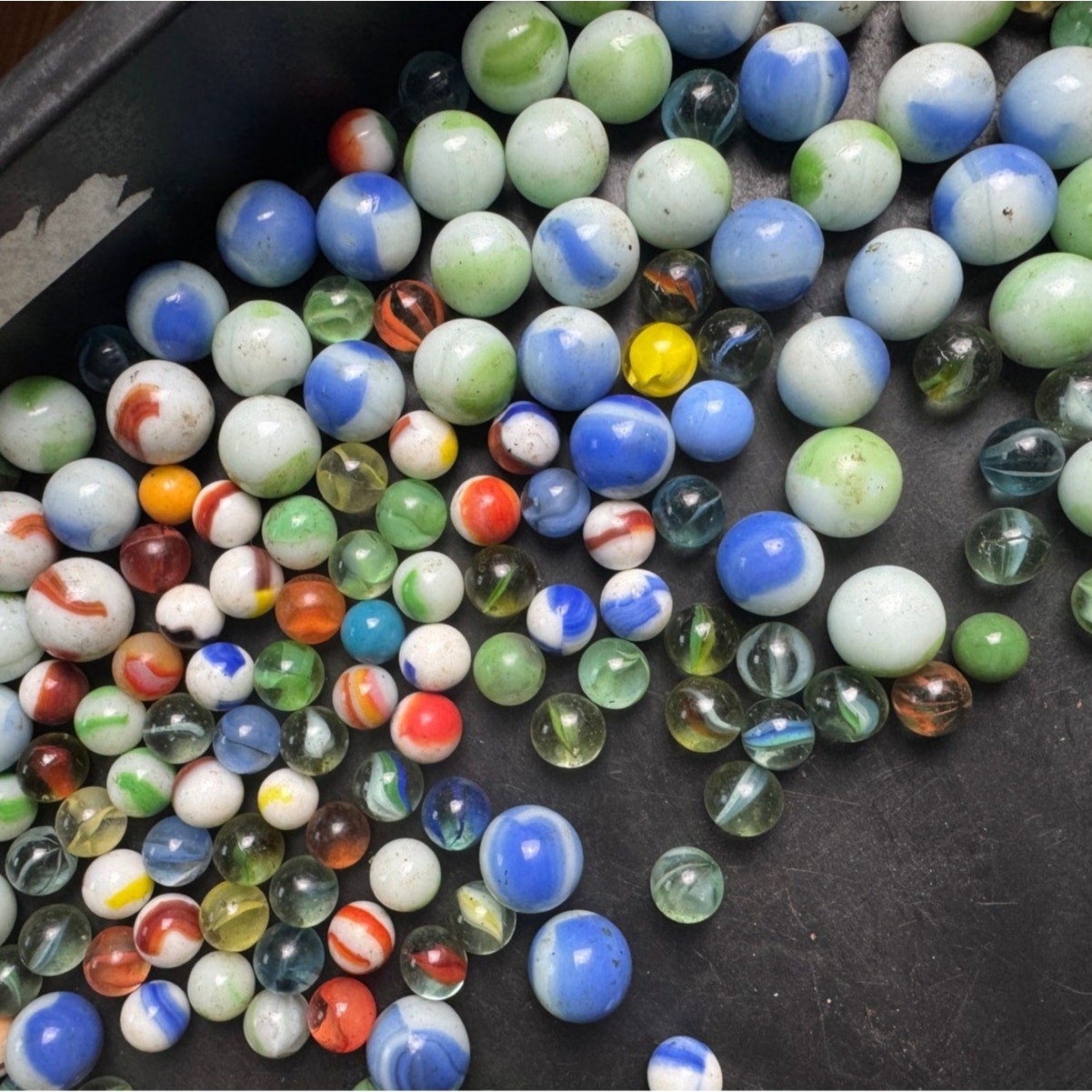 200+ VINTAGE Akro Agate Astro Bumblebee Vaseline Cadmium Shooters Marble LOT