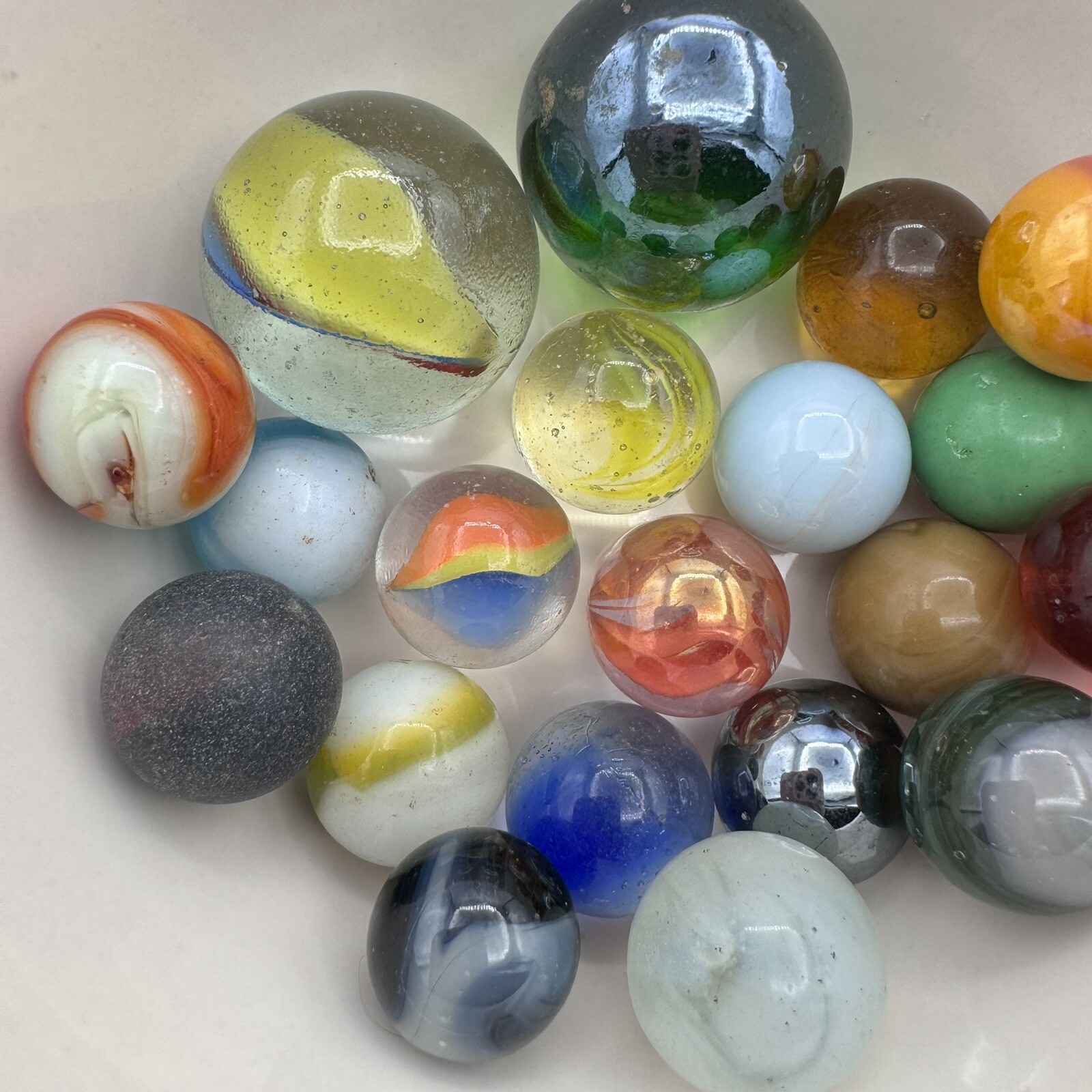 Vintage Marble Lot Of MARBLES UV Reactive Cadmium Uranium Lot #87