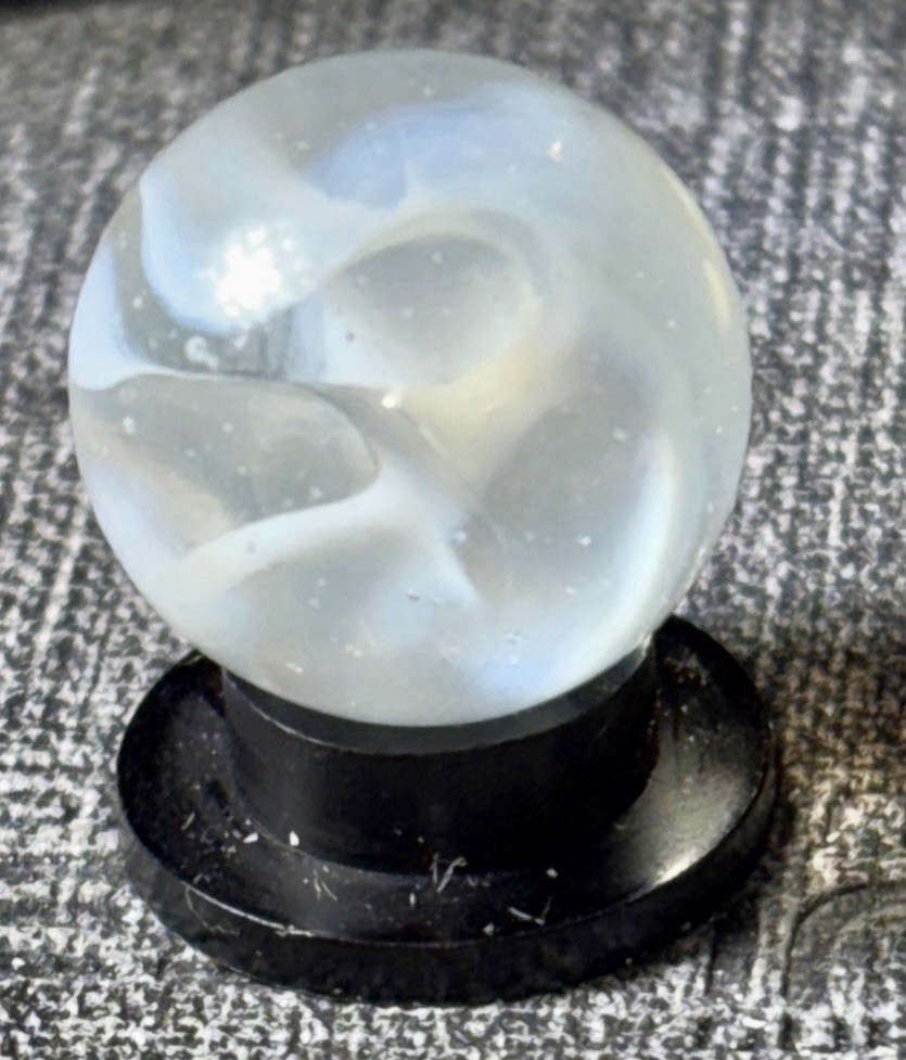 VTG Davis Swirl Marble .60” NM