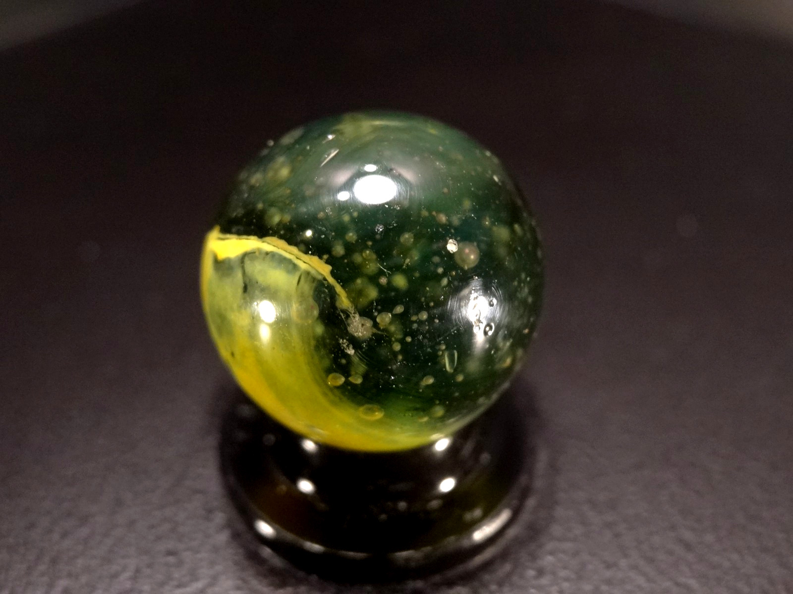 AKRO AGATE LEPARD 😾 “SHOOTER” (One of Akros rarest marbles VHTF Wet Mint