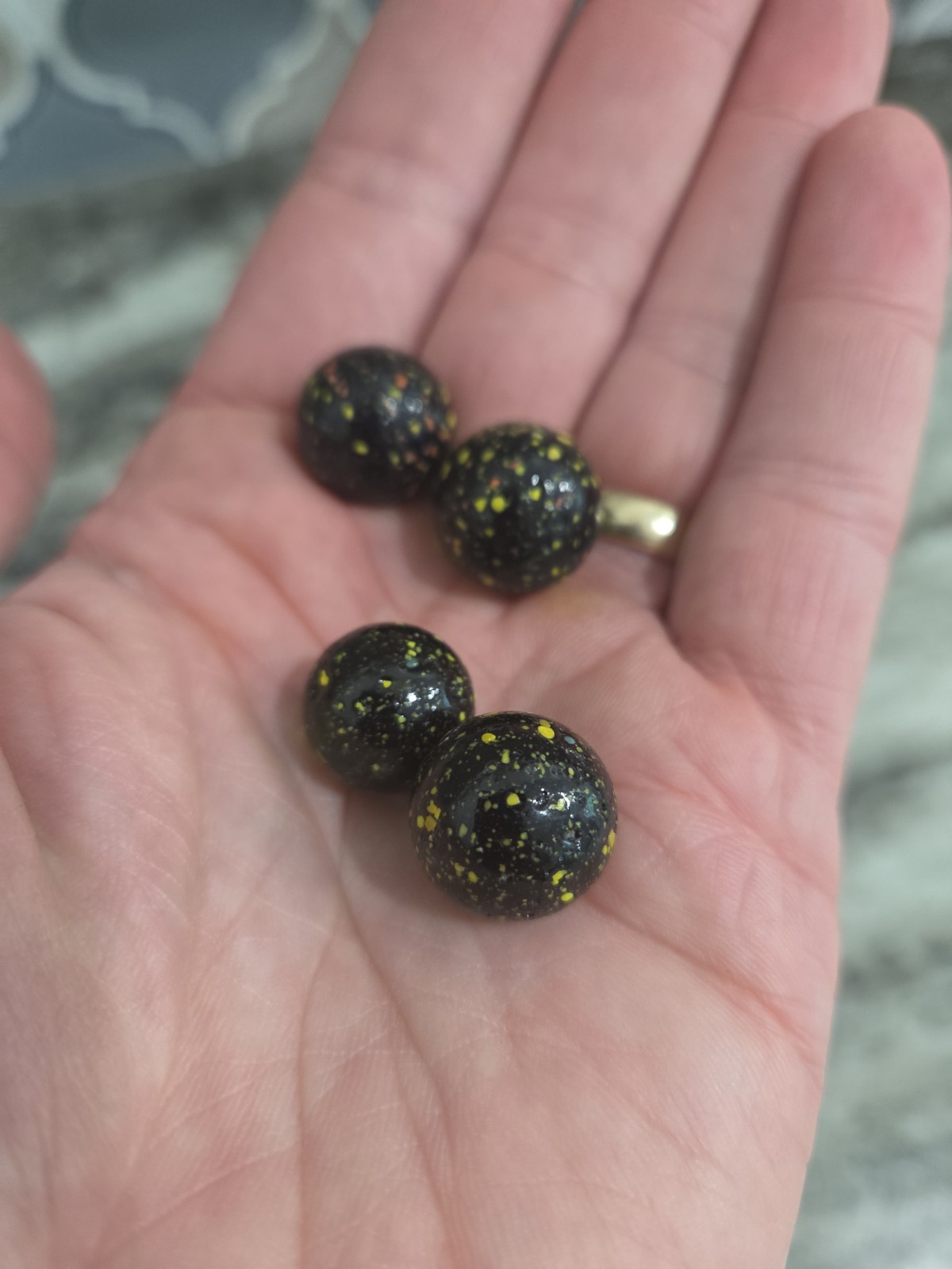 Vacor ? Destroyer Confetti Marbles Lot of 4 Glass Dark Yellow Specs Vintage