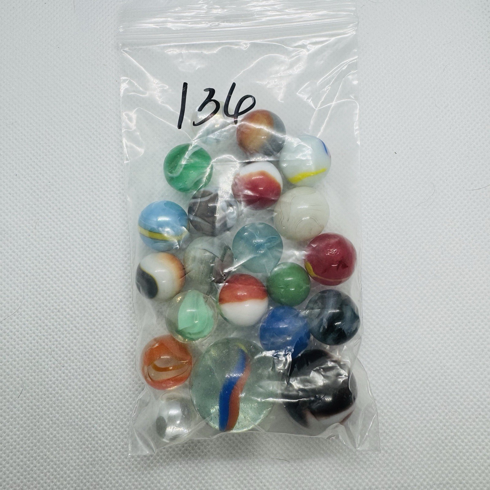 Vintage Marble Lot Of MARBLES UV Reactive Cadmium Uranium Lot #136