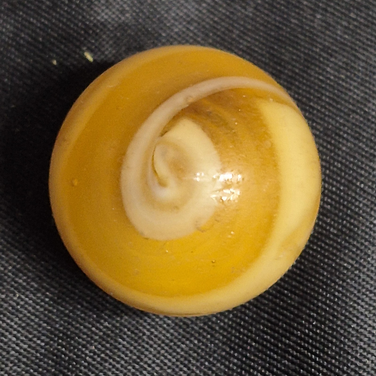 Vintage Amber White Slag Swirl Glass Marble 0.78″ Shooter Akro Agate Alley CAC