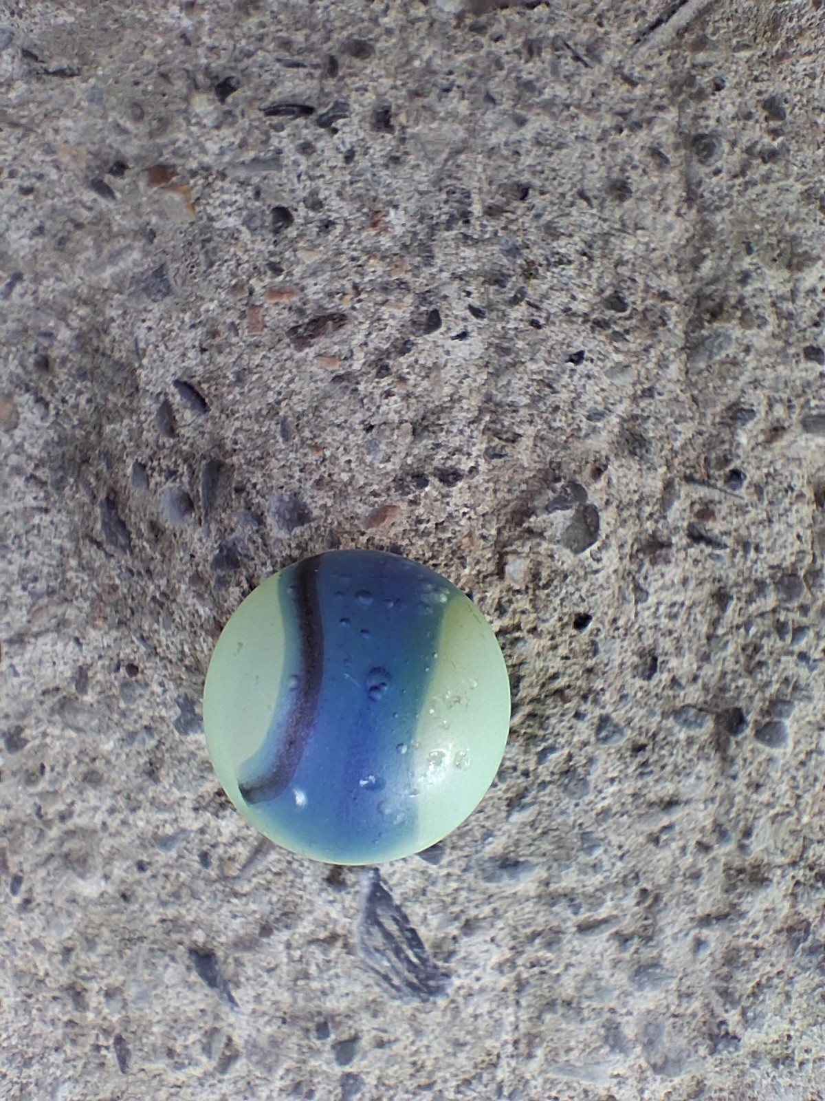 KokomoOpalescent Glass Rainbo Marble .60 BRIGHT Uv!! VHTF Example Beach Glass