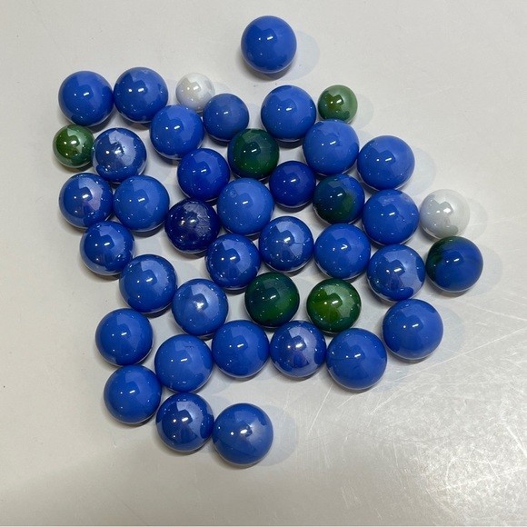 40+ Vintage Glass Marbles Shiny Glossy Blue Green White Solid Colour Lot Swirls