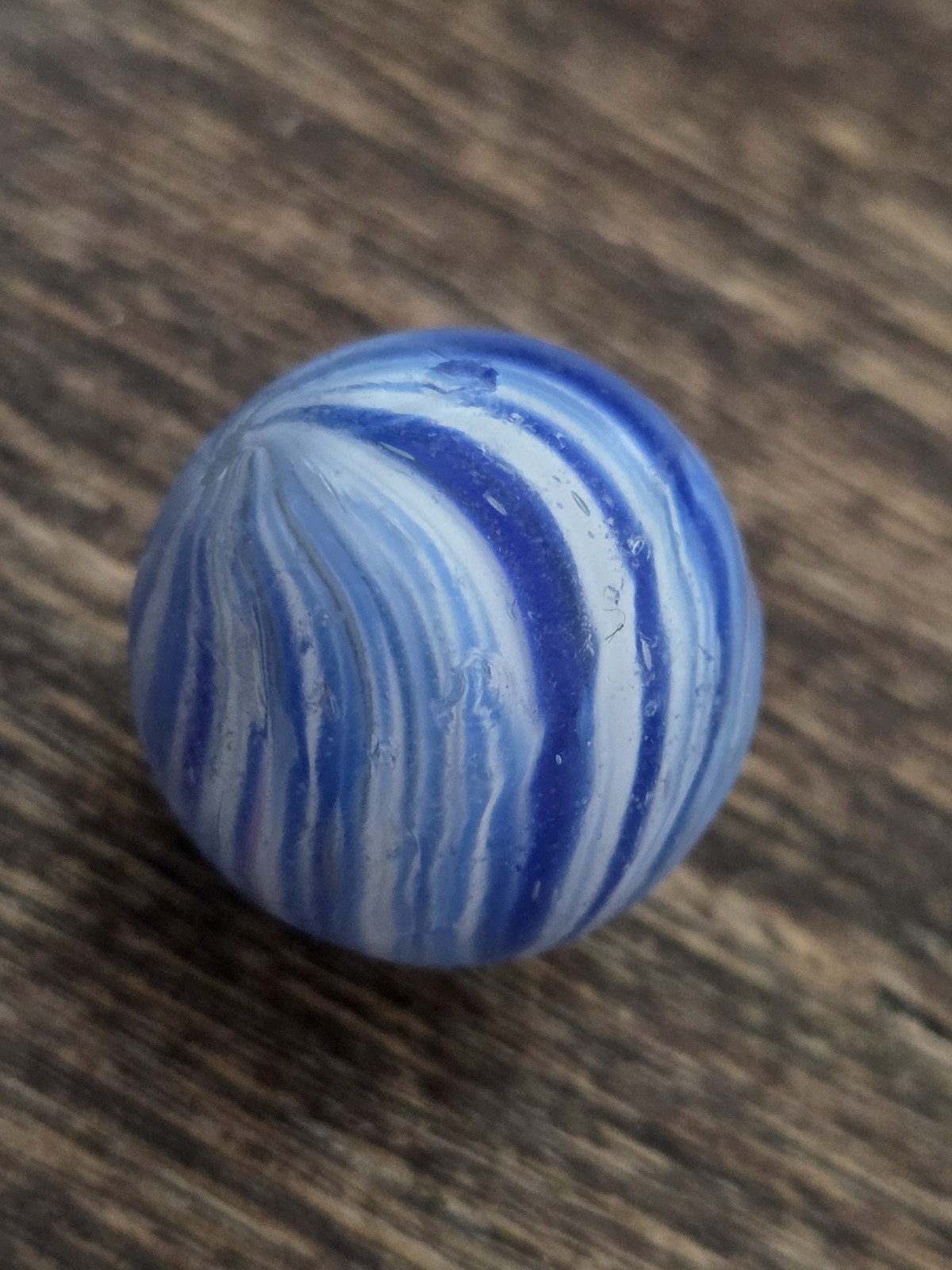 Vintage Handmade .82″ German Blue Onionskin Marble White Aysmmetric Pink Streak