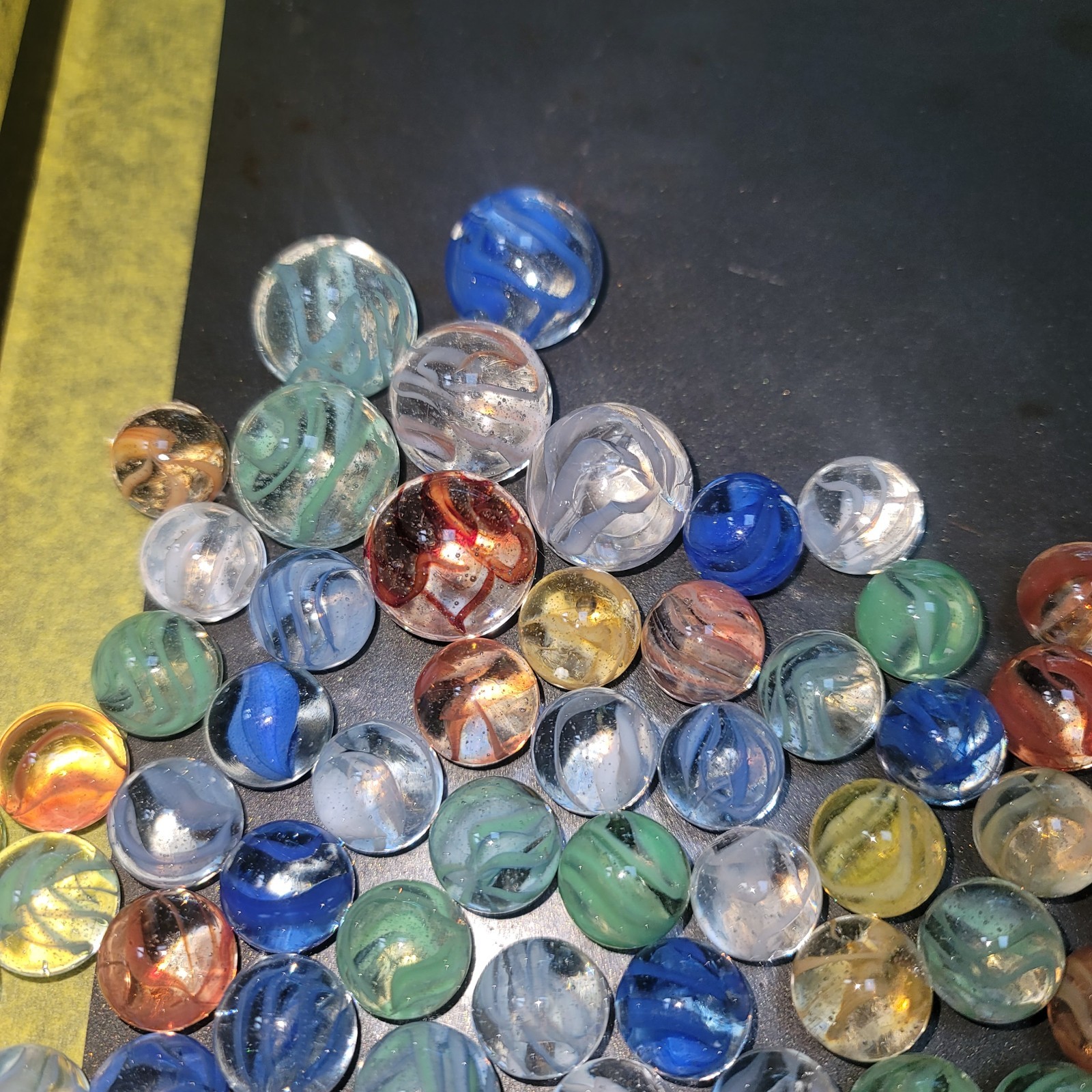 Vintage Marbles Lot Of 146pcs. Vitro Horseshoe Cat Eye Collection. 15mm-22mm