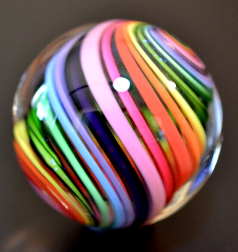 EDDIE SEESE GLASS MARBLE/1.829″-FILIGRANA JOSEPH’S COAT RAINBOW DT-GREEN,TURQ.+