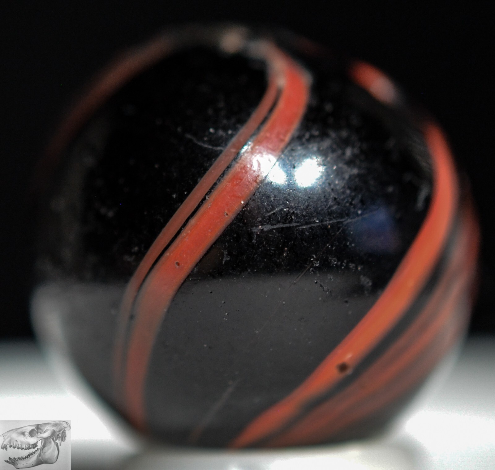 Handmade Indian Marble, Red, 11/16 in, Near Mint, Chip, Germany, 1860-1920 S1103