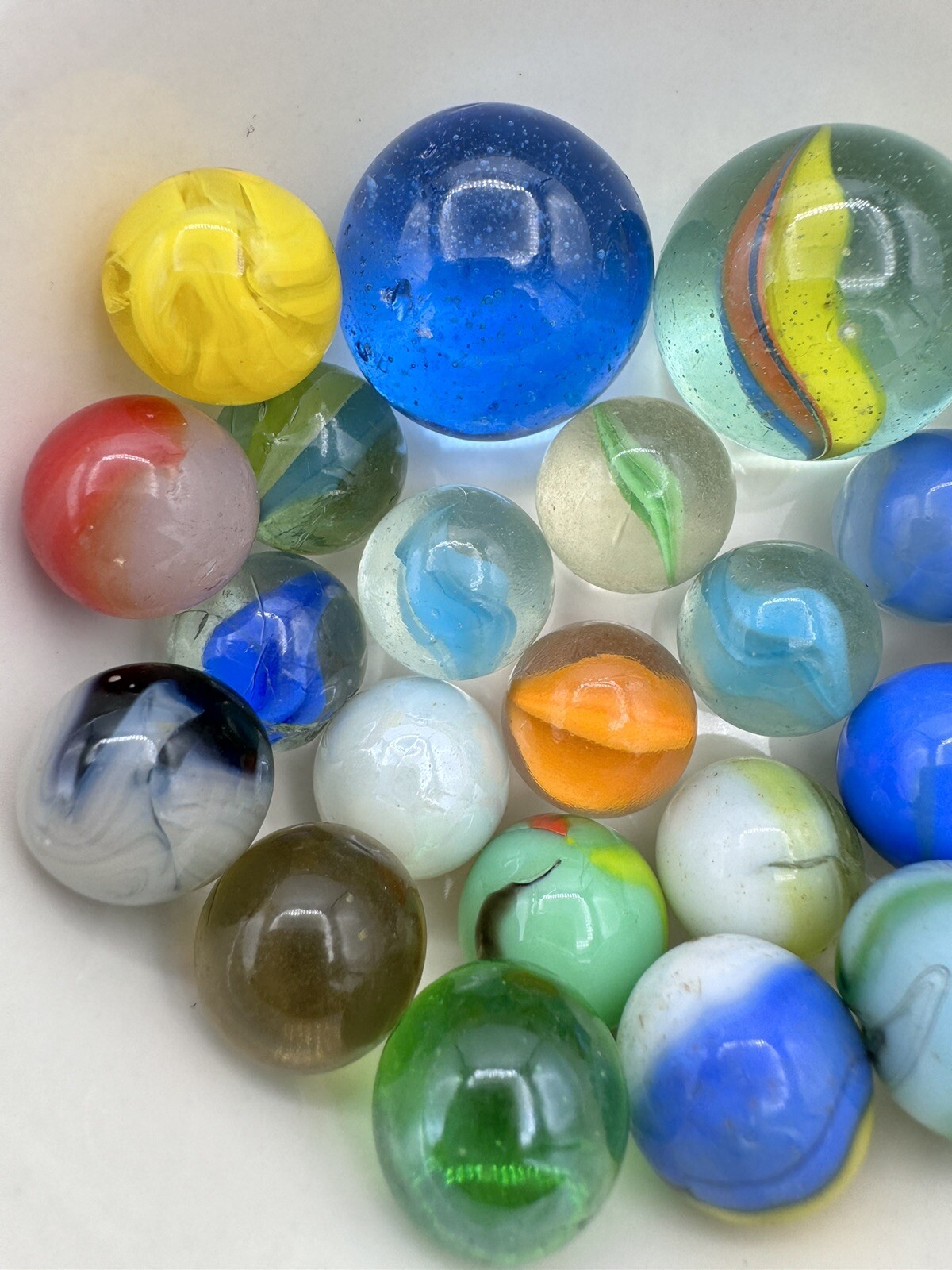 Vintage Marble Lot Of MARBLES UV Reactive Cadmium Uranium Lot #61