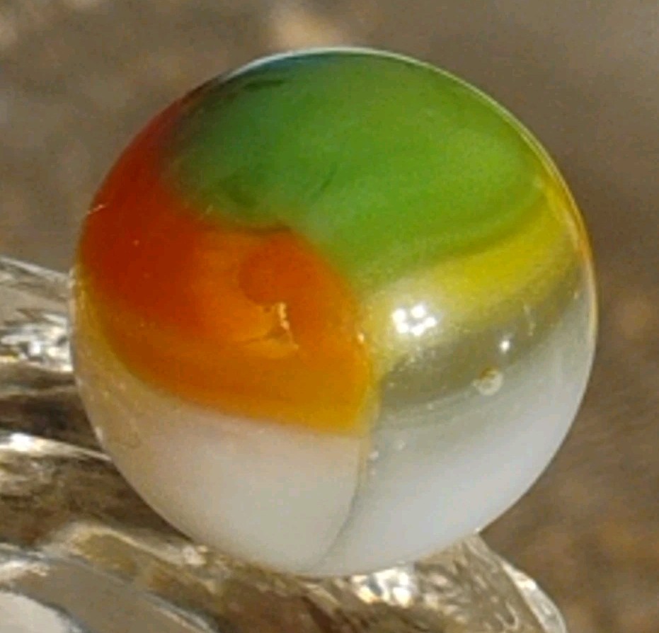 Vintage Peltier Vitro Conqueror Parakeet Tiger’s Eye Marble ?