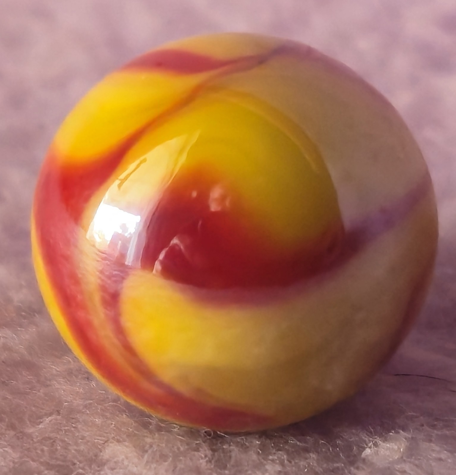 VTG Antique Machine Made Marble 5/8” Ketchup & Mustard .62″ Red Yellow Excellent