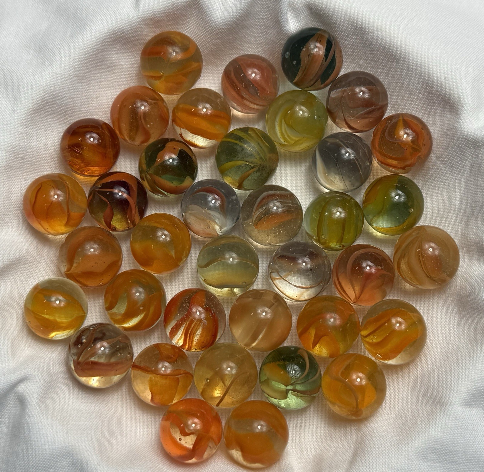 Lot Of 677 Vintage Marbles 6 LBS 21 Varieties Various Sizes Colors Patterns
