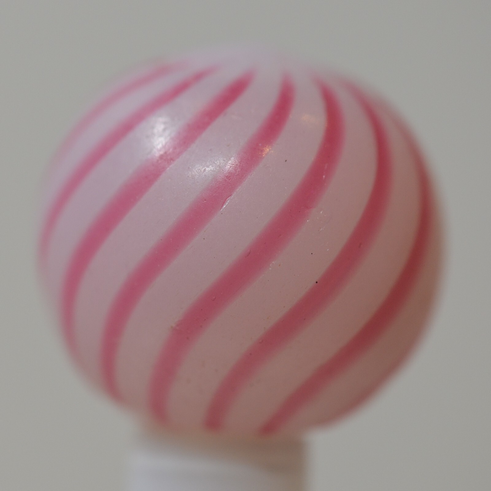 Handmade Pink Clambroth Marble, 11/16 in, Good+, Chip, Germany, 1860-1920, S1450