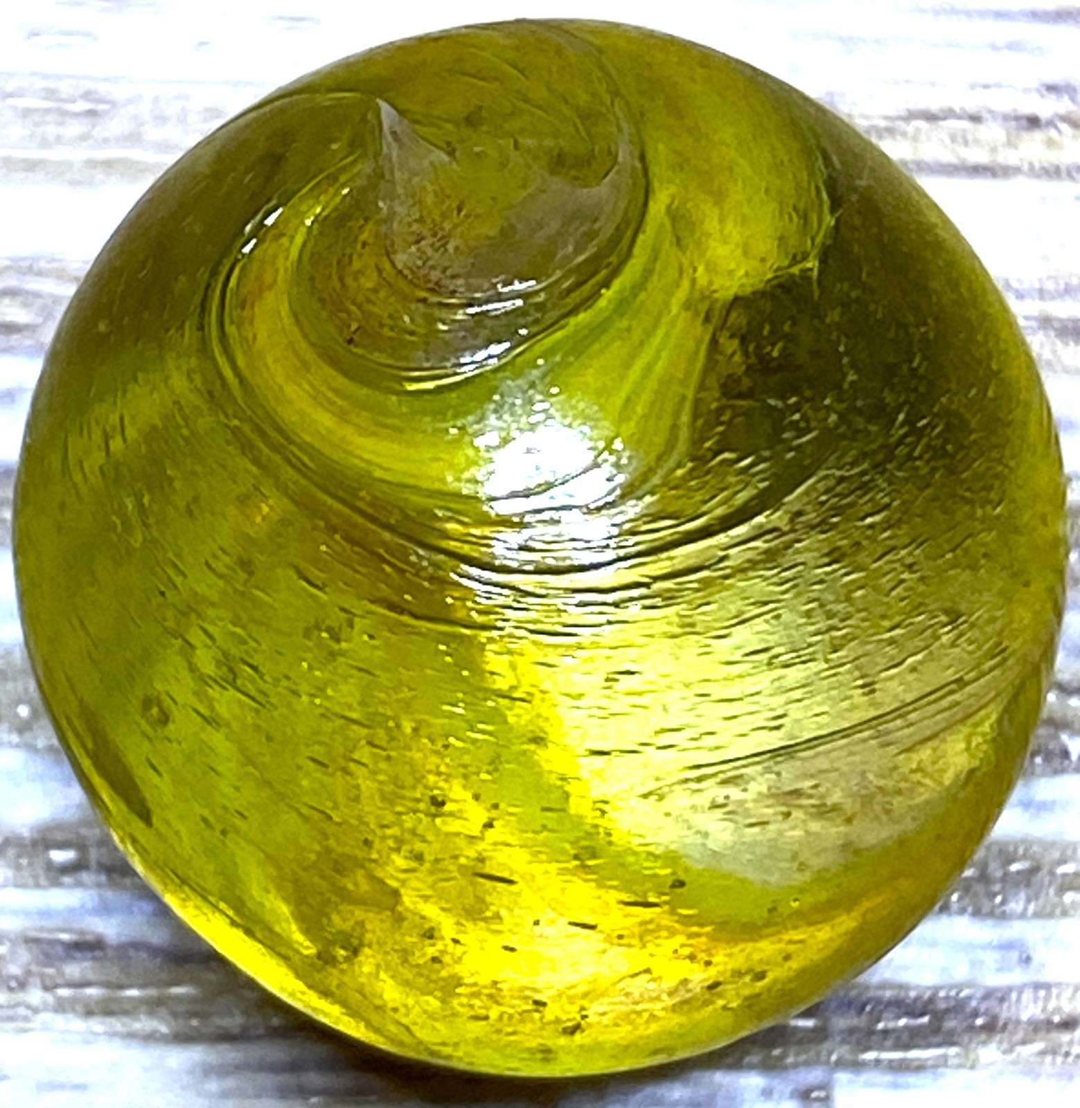 DAS/JABO STUNNING LEMON DROP COLORED THIN-LINED RAMSHEAD SHOOTER .75″ M787