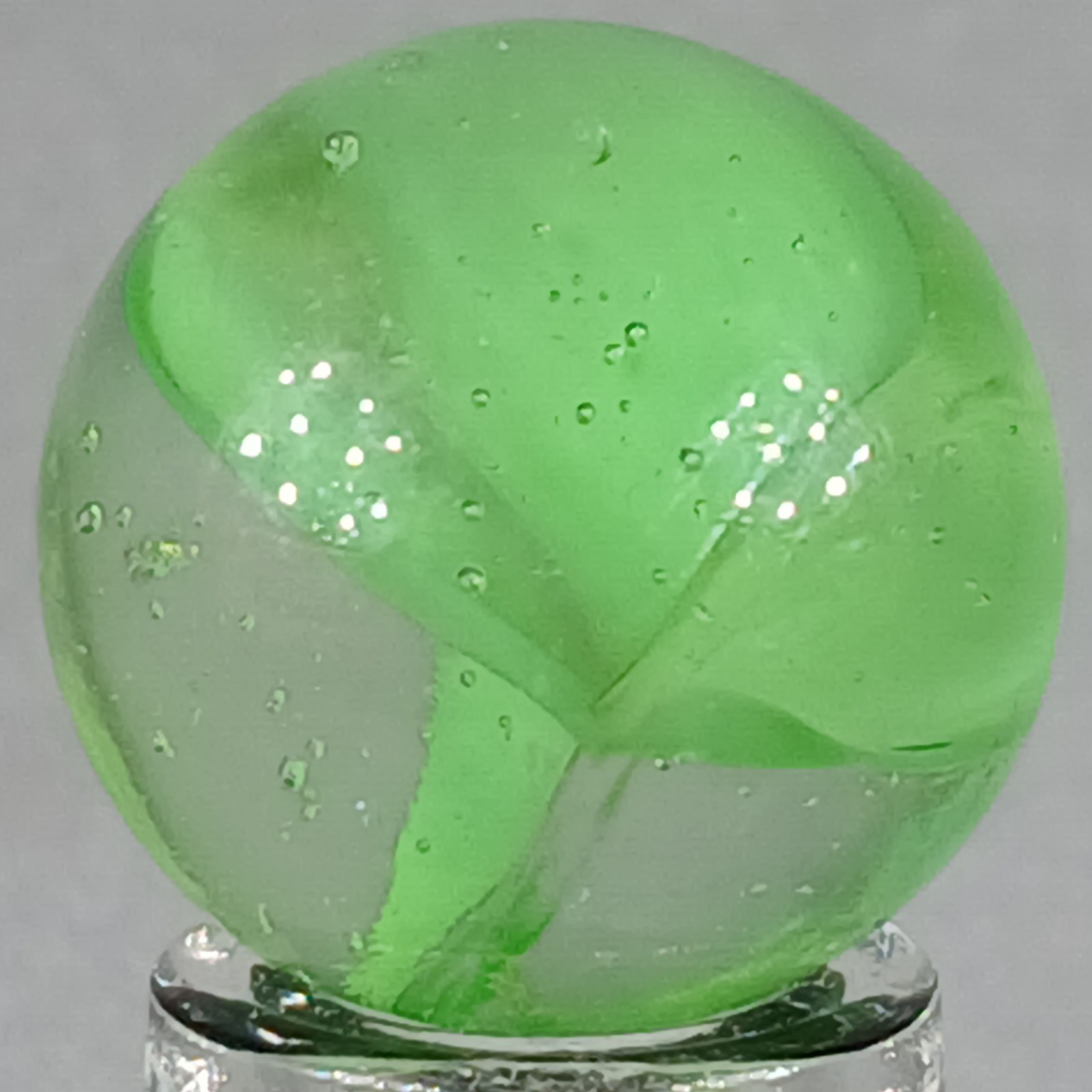 Vintage UV-Reactive Cat’s Eye .60 Inches Near-Mint Condition