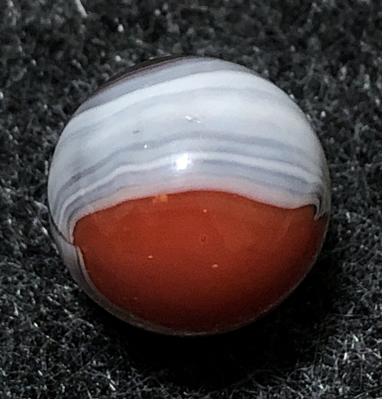 Vitro Agate Exotic Conquer Marble Wet Near Mint 5/8” Or .625” Red, Lavender WHT