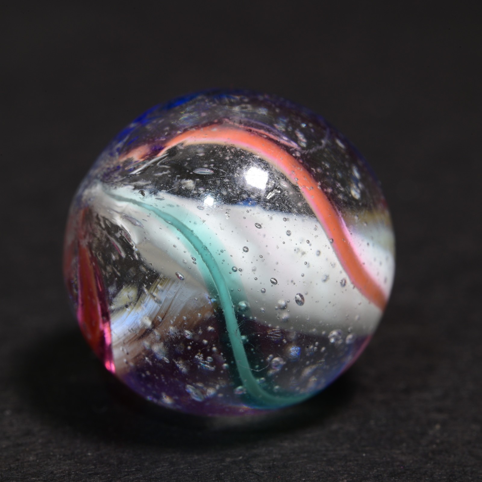 Solid Core German Handmade Antique Marble Classic Bubbly Design 14.5mm 9/16”