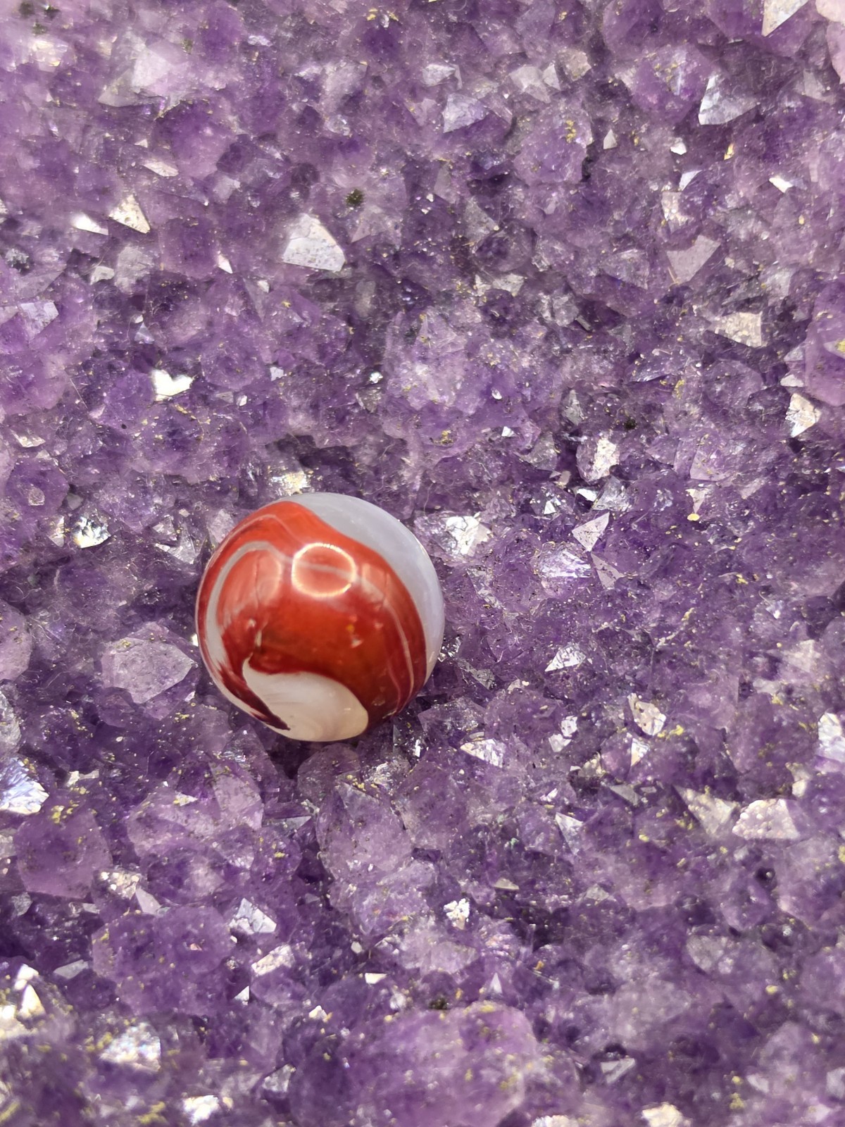 Akro Agate Silver Oxblood Marble
