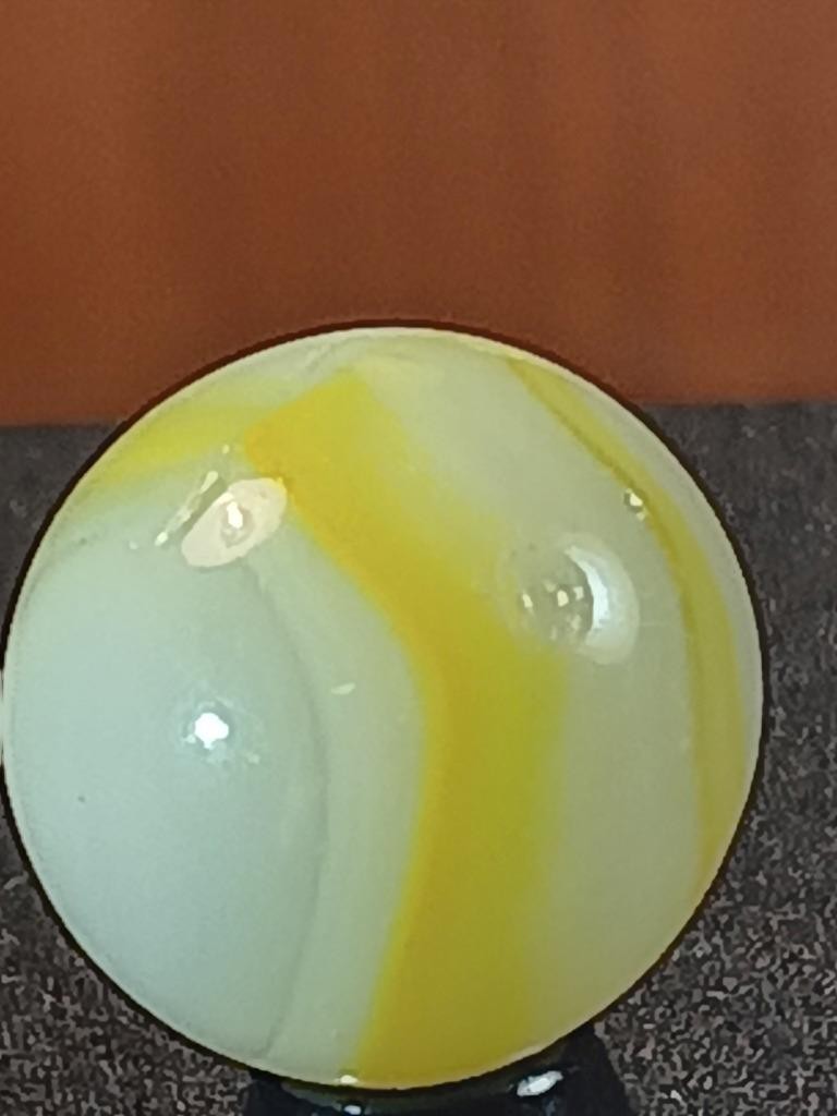 5/8″ Peltier High Noon Sun Yellow Lucent White on Clear NM Serious Marble B291