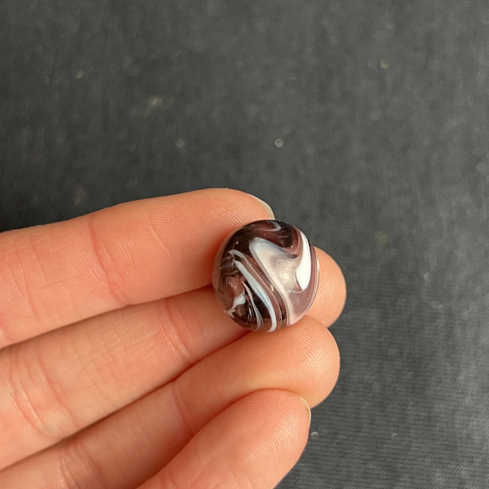 Vintage Lavender Akro Agate Peltier Christensen Glass Swirl Marble 0.6”