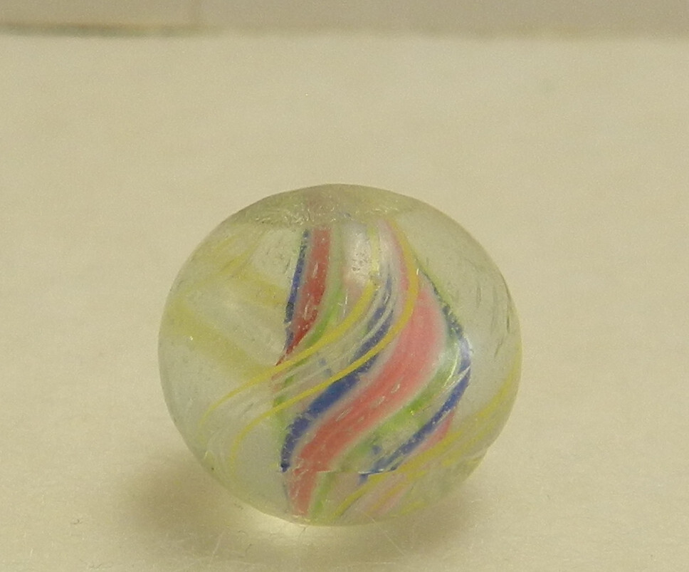#16808m Peewee .48 Inches Vintage German Handmade Divided Ribbon Swirl Marble