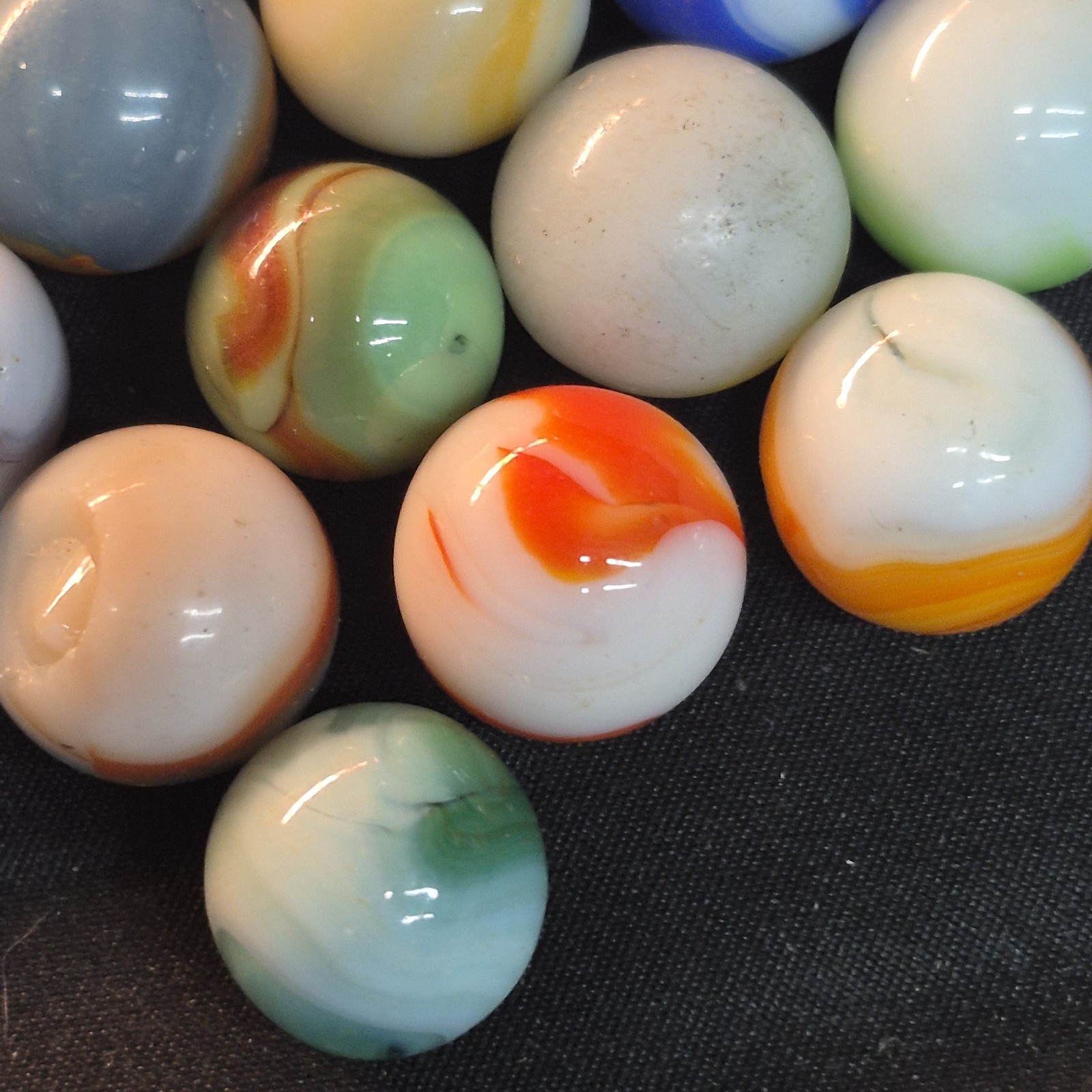 Lot 30 Vintage Marbles Glass Akro Vitro Peltier Marble King Swirl Patch VG USA