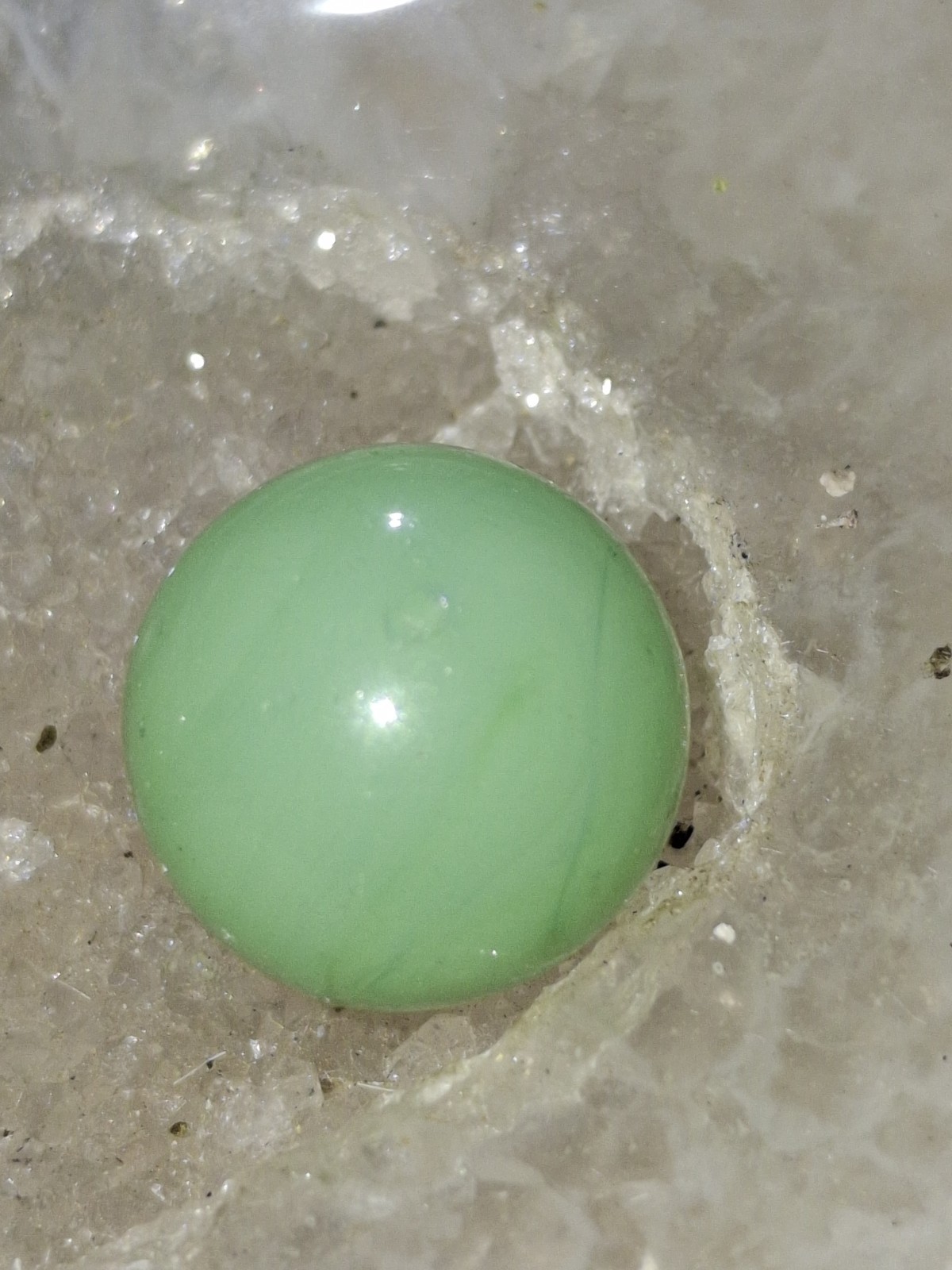 Vintage M.F. CHRISTENSEN AND SON COMPANY, Opaque. Imperial Jade