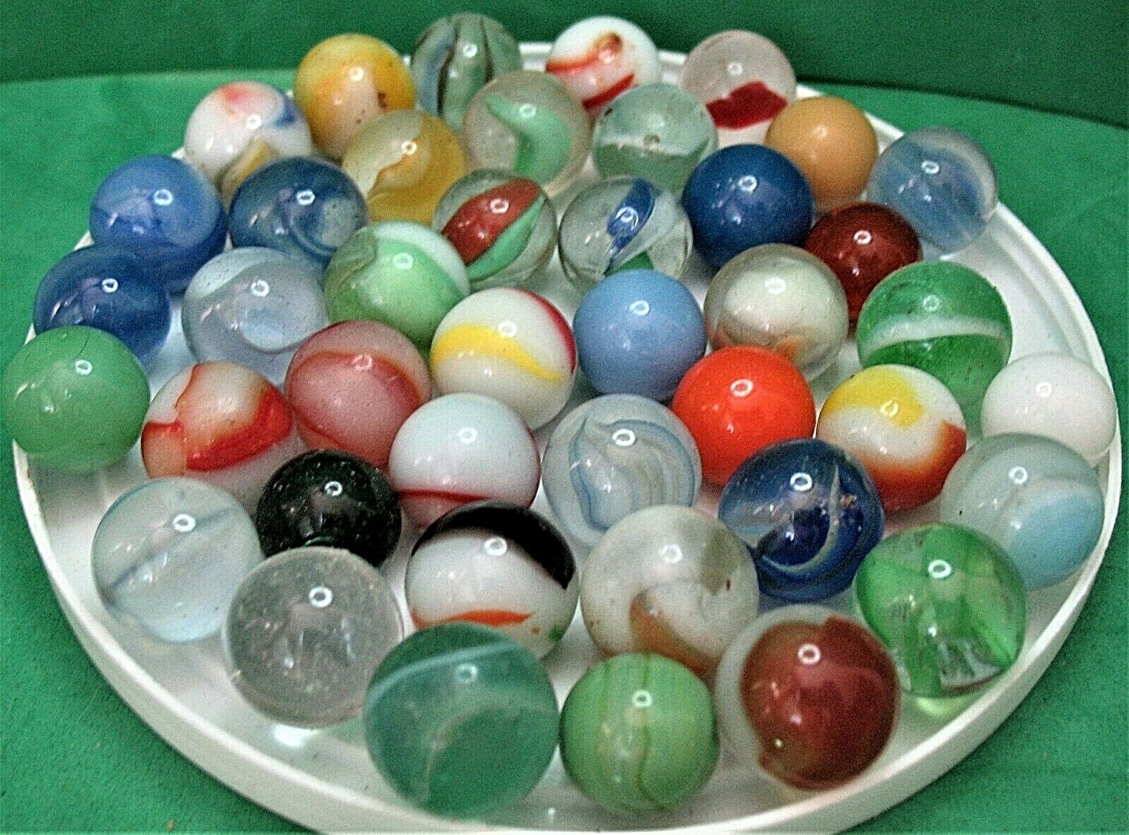 Lot of 42 Mixed Varity of Marbles 5/8″ + or – Dia inc Cats Eyes Game + Other