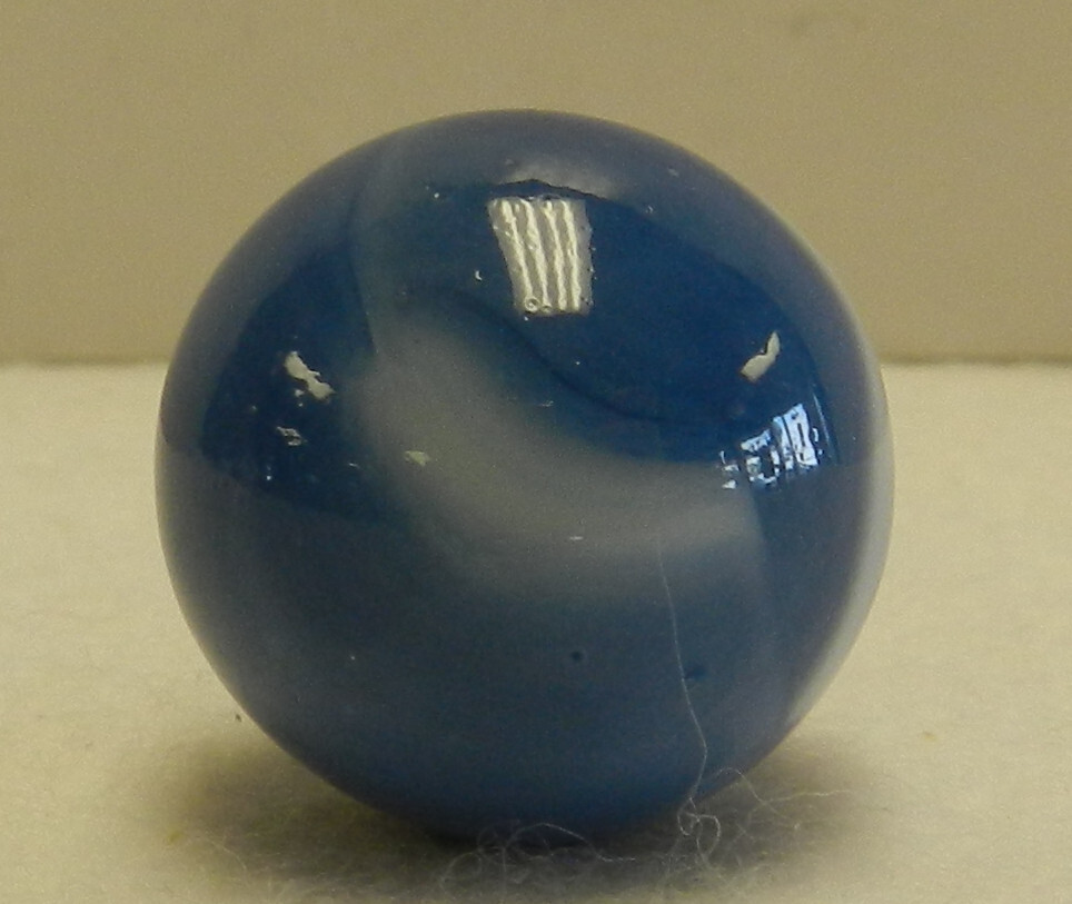 #17920m Vintage Peltier Glass Shooter Marble .86 Inches *Mint*