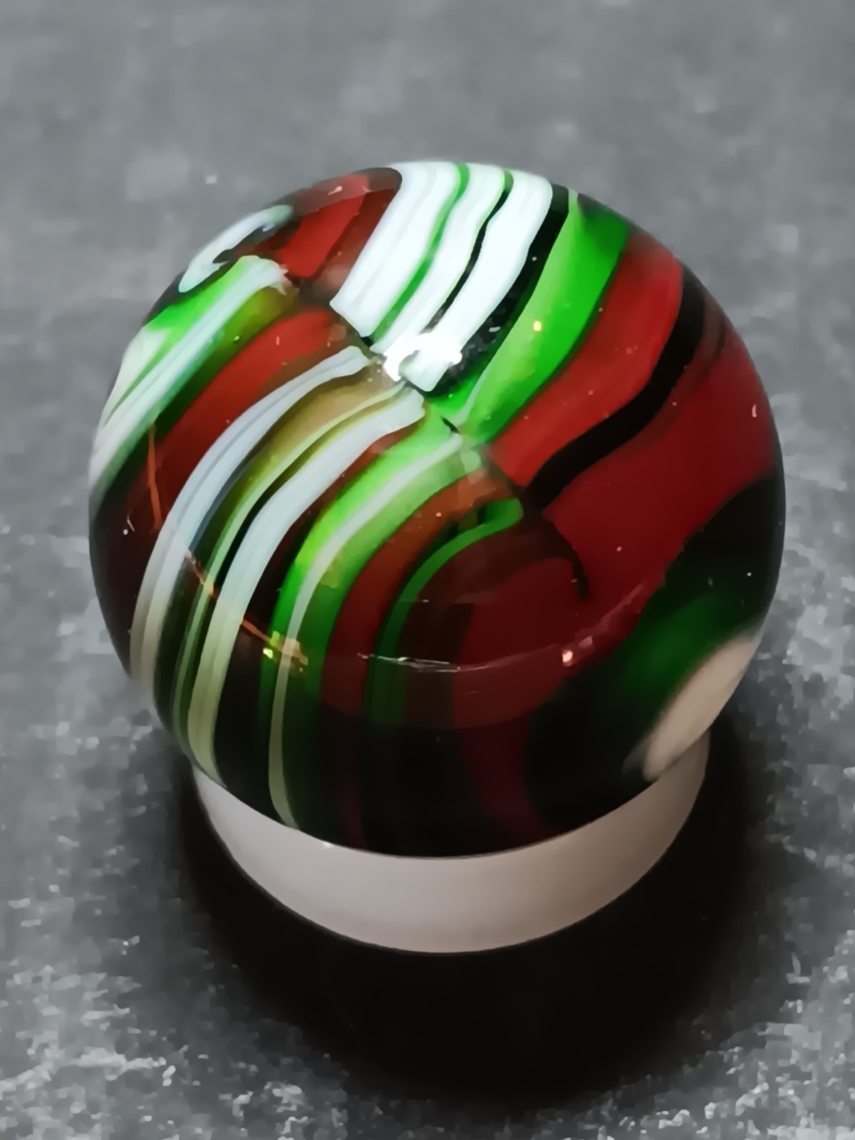 Handmade Swirl Glass Marble Red Green White, 0.83 Inch, Ages 8+