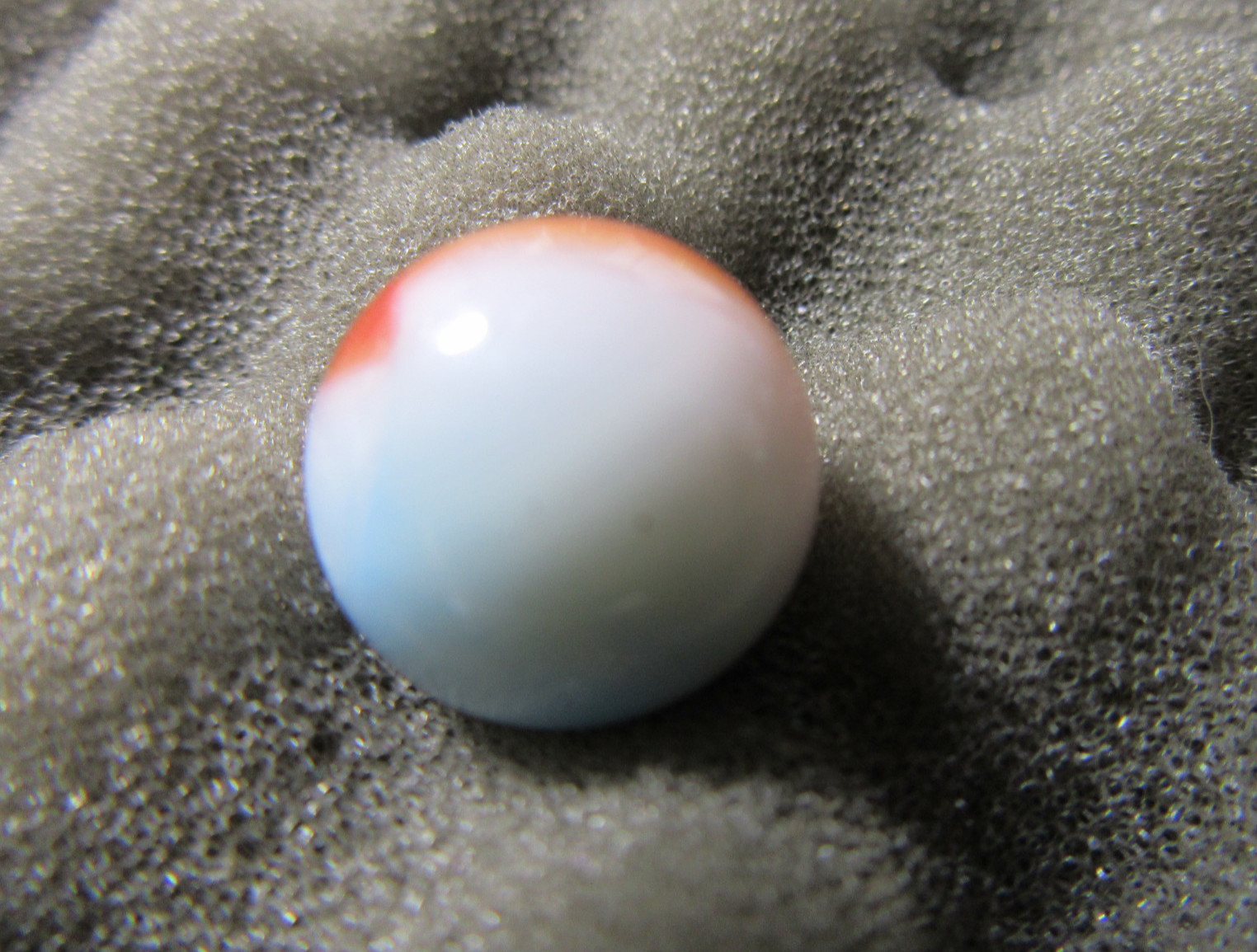 VINTAGE VITRO “TIGER EYE, TYPE 3″ MARBLE Red, White, Blue 19/32”
