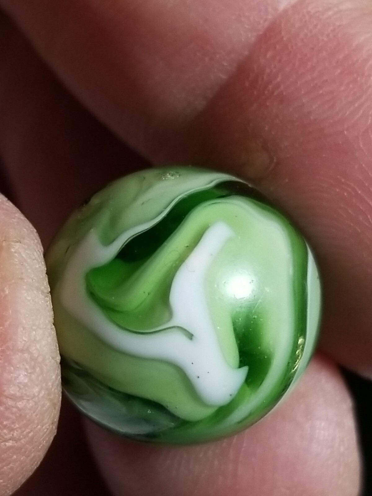 Christensen – 21/32″ – Striped Transparent Swirl – Mint Condition