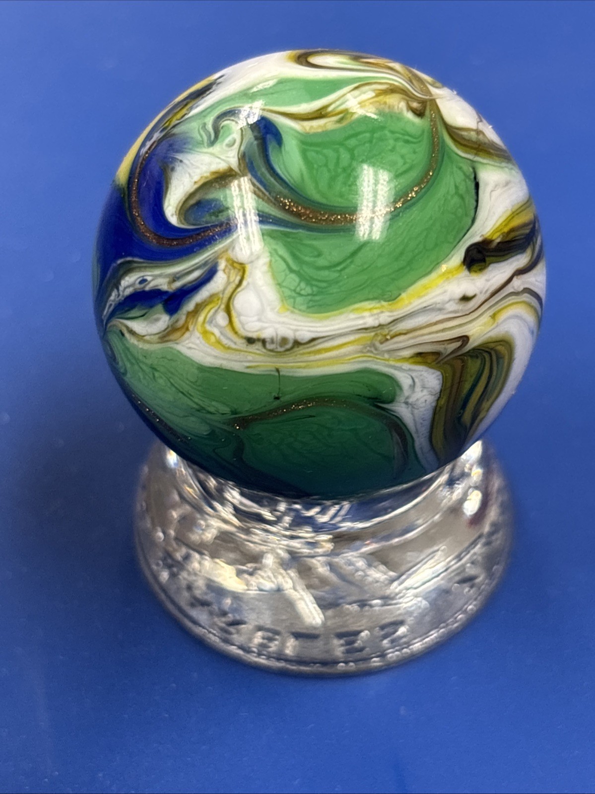 Stunning contemporary swirl marble #944