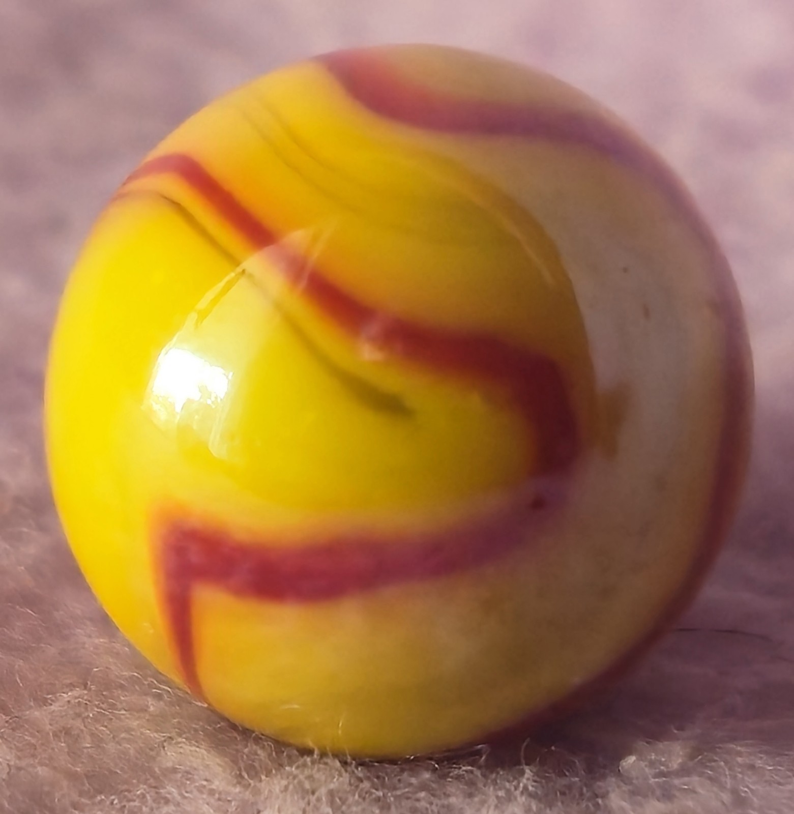 VTG Antique Machine Made Marble 5/8” Ketchup & Mustard .62″ Red Yellow Excellent