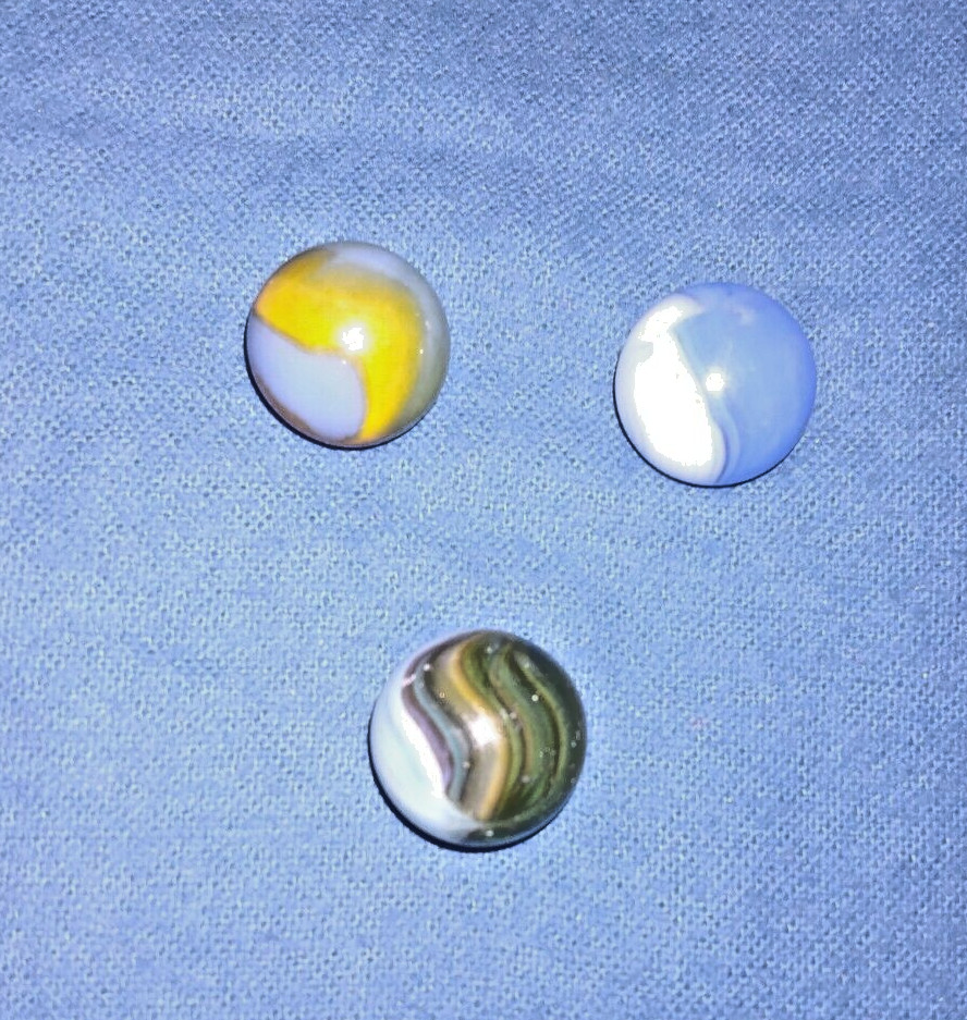 VINTAGE 3 MARBLES SWIRL BLUE OPAQUE AKRO ? VITRO ? CHRISTENSEN ? PELTIER ? 9/16″