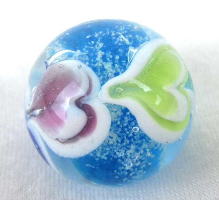 22mm WAVE BREAKER Blue Hearts GLOW IN THE DARK Handmade art glass Marble 7/8″