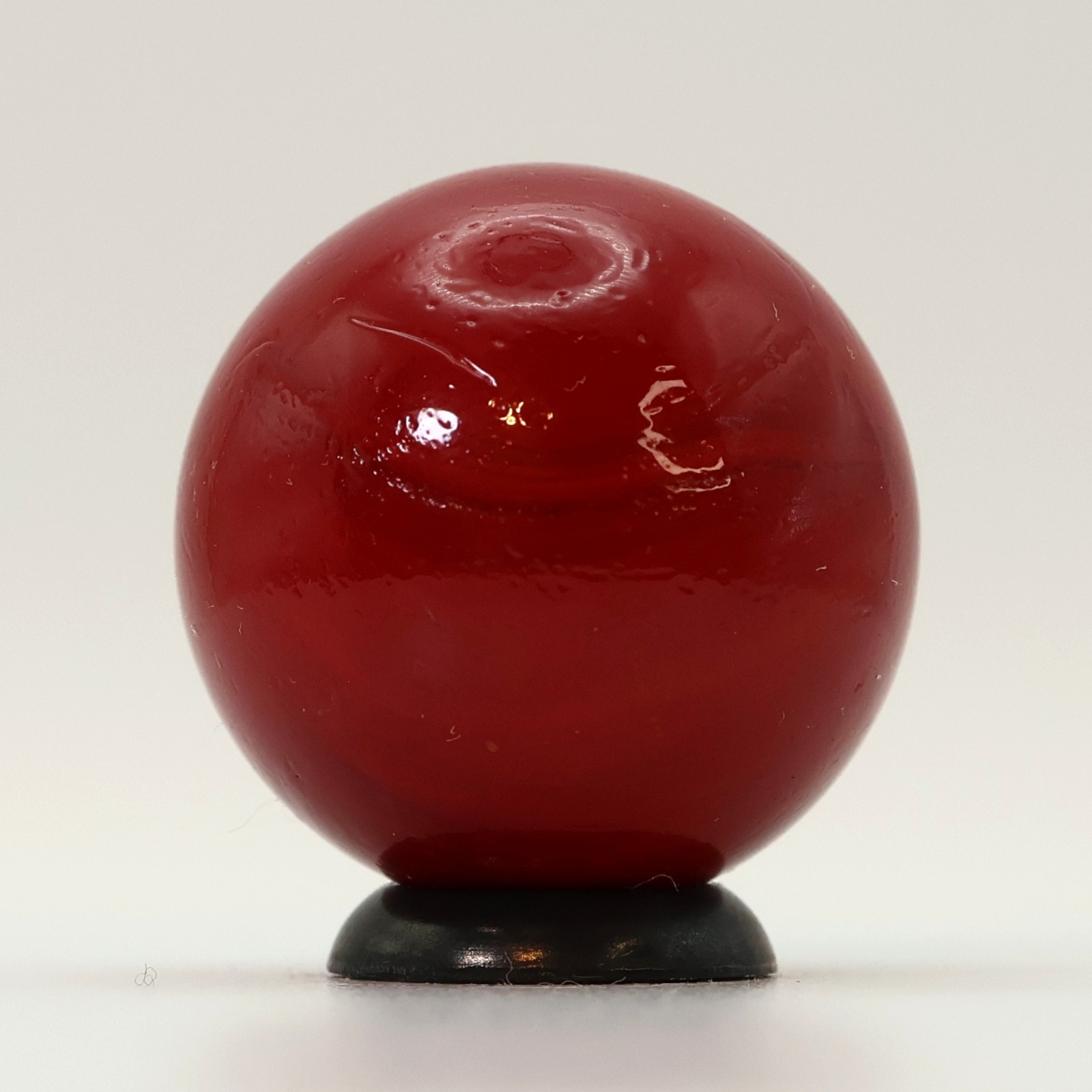 7/8″ Ruby Red Master marble Opaque Pink UV NM