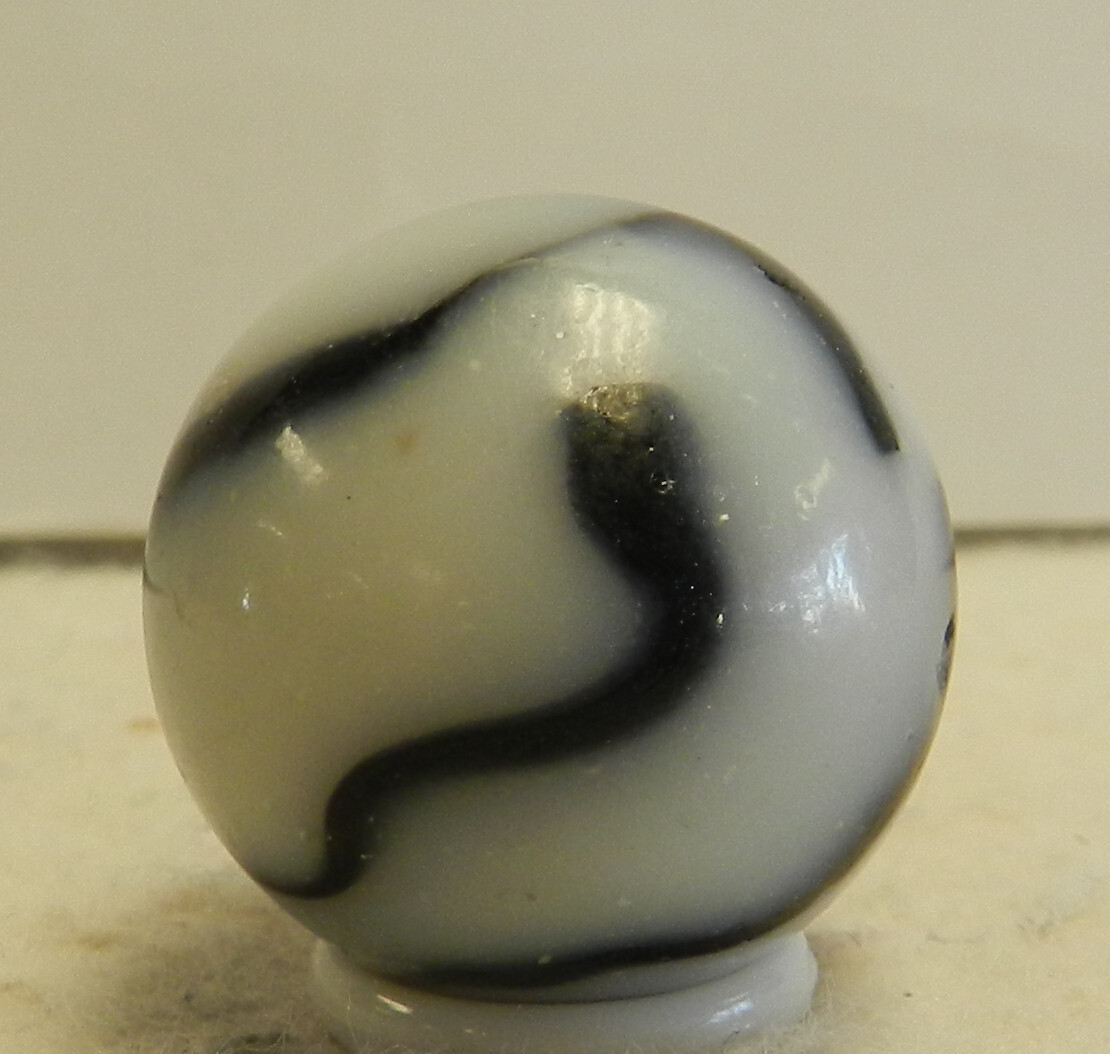 #16437m Huge .93 Inches Vintage Peltier Glass NLR Zebra Marble With Aventurine
