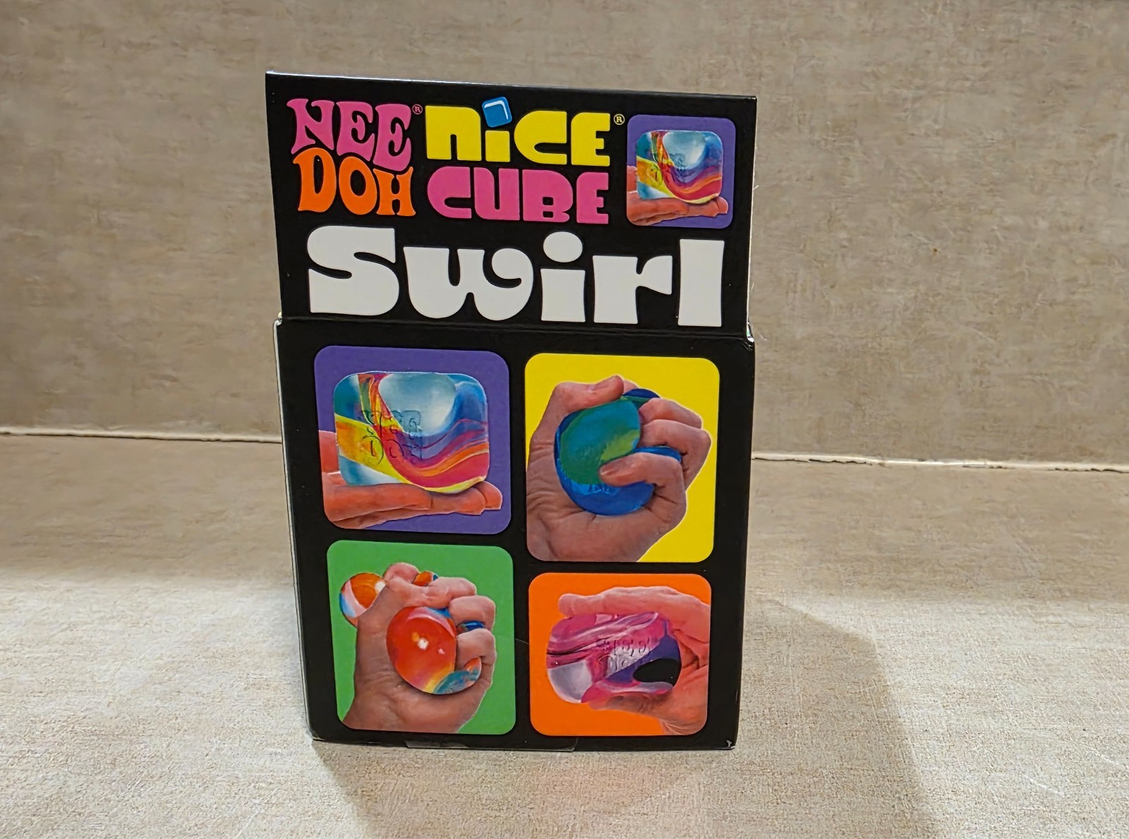 needoh nice cube swirl green/purple/blue super solid squish